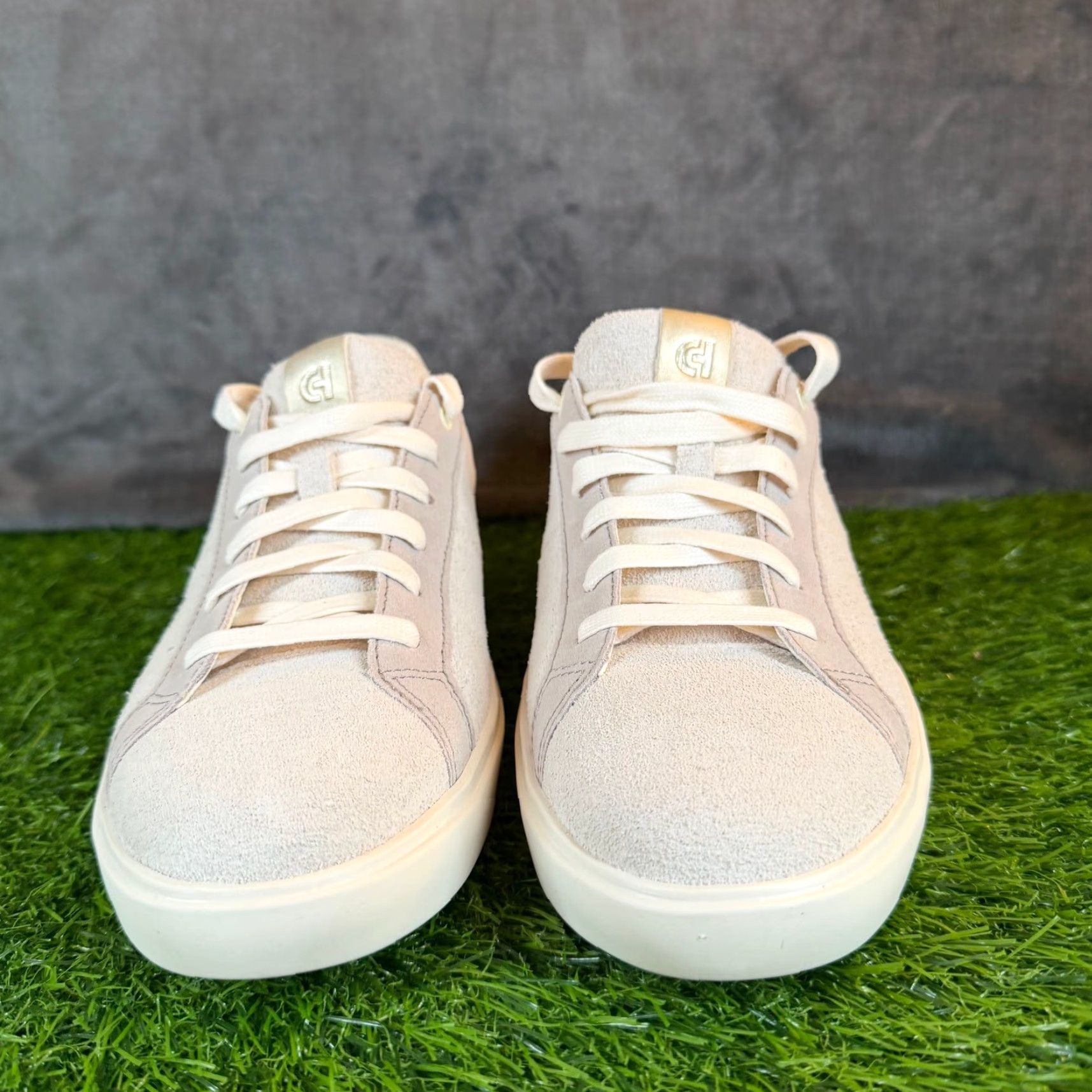 Cole Haan VINTAGE Cole Haan GC Coaster Sneakers Ivory Suede Gold Women's Size 8 W32152 NEW Size US 6 / IT 36 - 3 Thumbnail