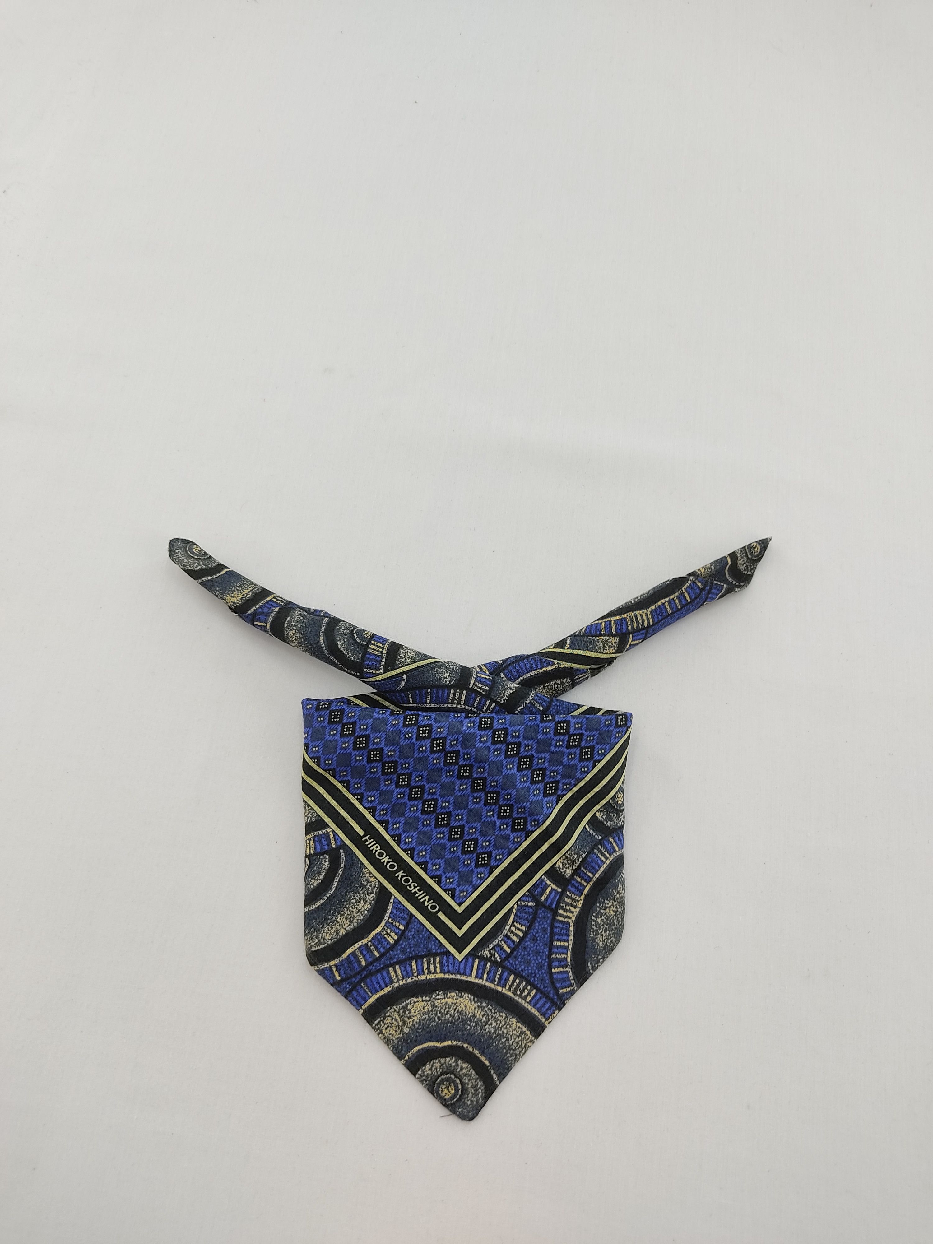 Hiroko Koshino Homme × Japanese Brand × Vintage Hiroko Koshino Handkerchief / Neckwear / Bandana Size ONE SIZE - 1 Thumbnail