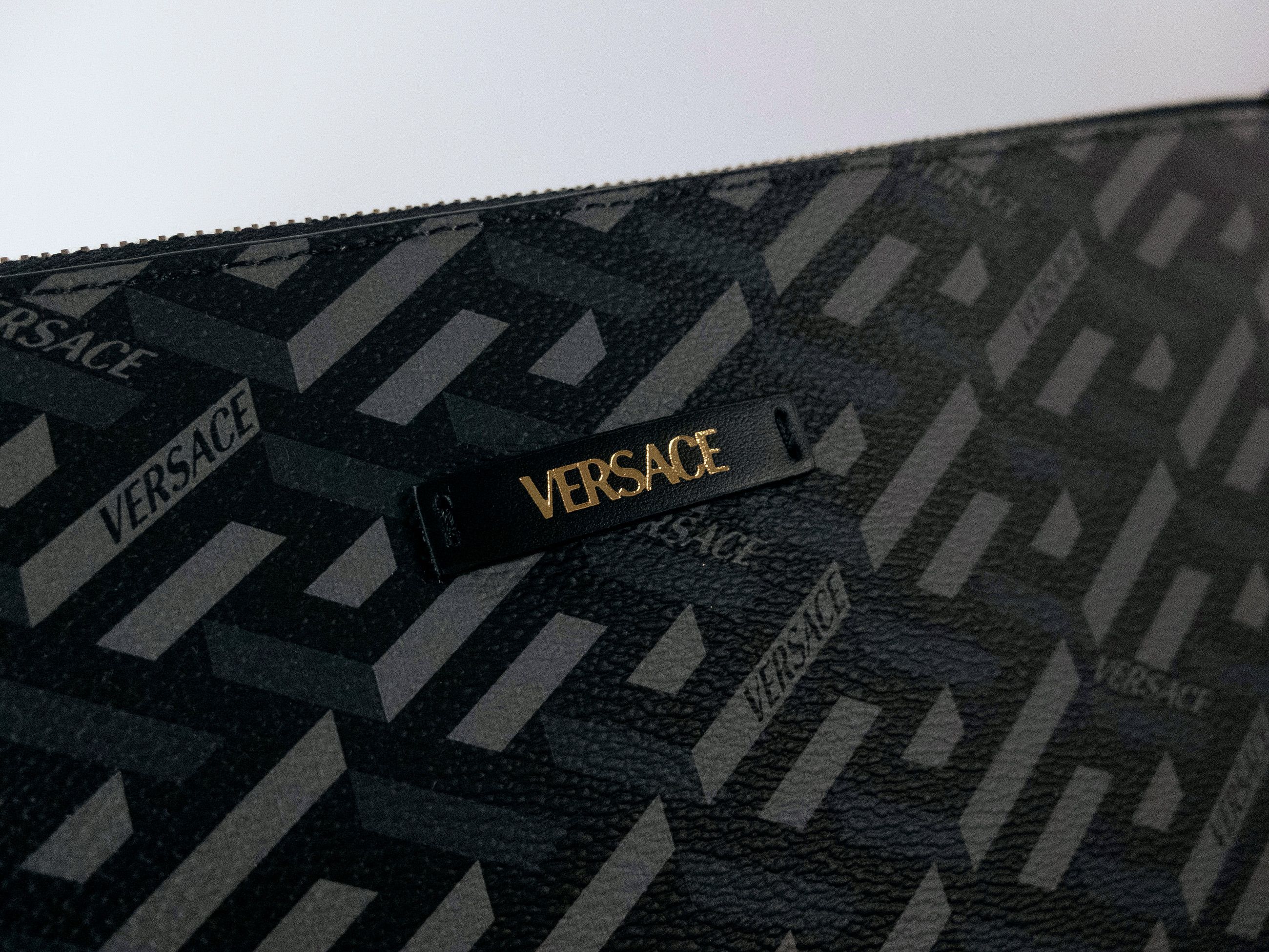 Versace VERSACE La Greca black gray coated canvas large clutch Size ONE SIZE - 2 Thumbnail