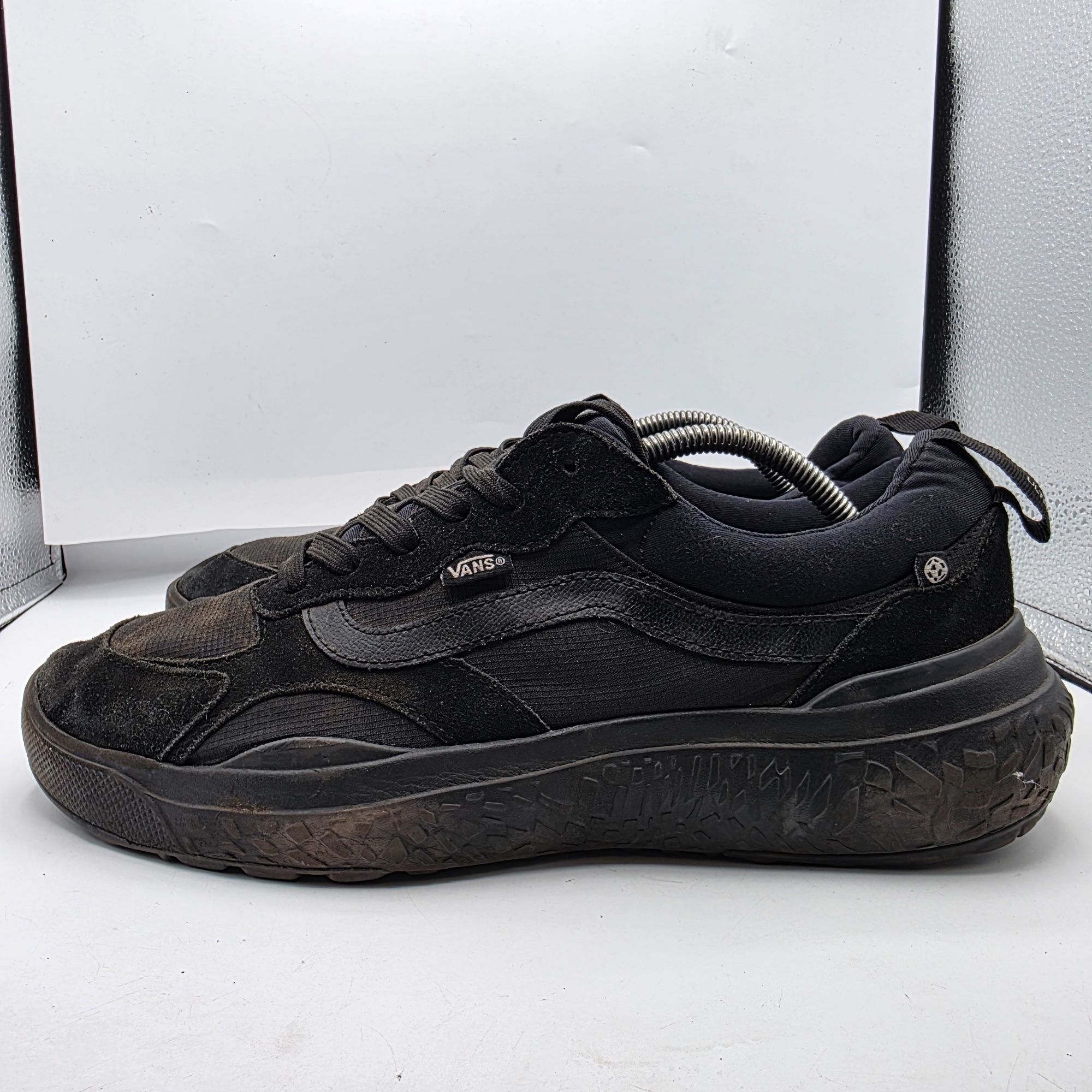 Vans Vans UltraRange Neo VR 3 Mens Size 12 Black Low Top Sneakers Size US 12 / EU 45 - 13 Thumbnail