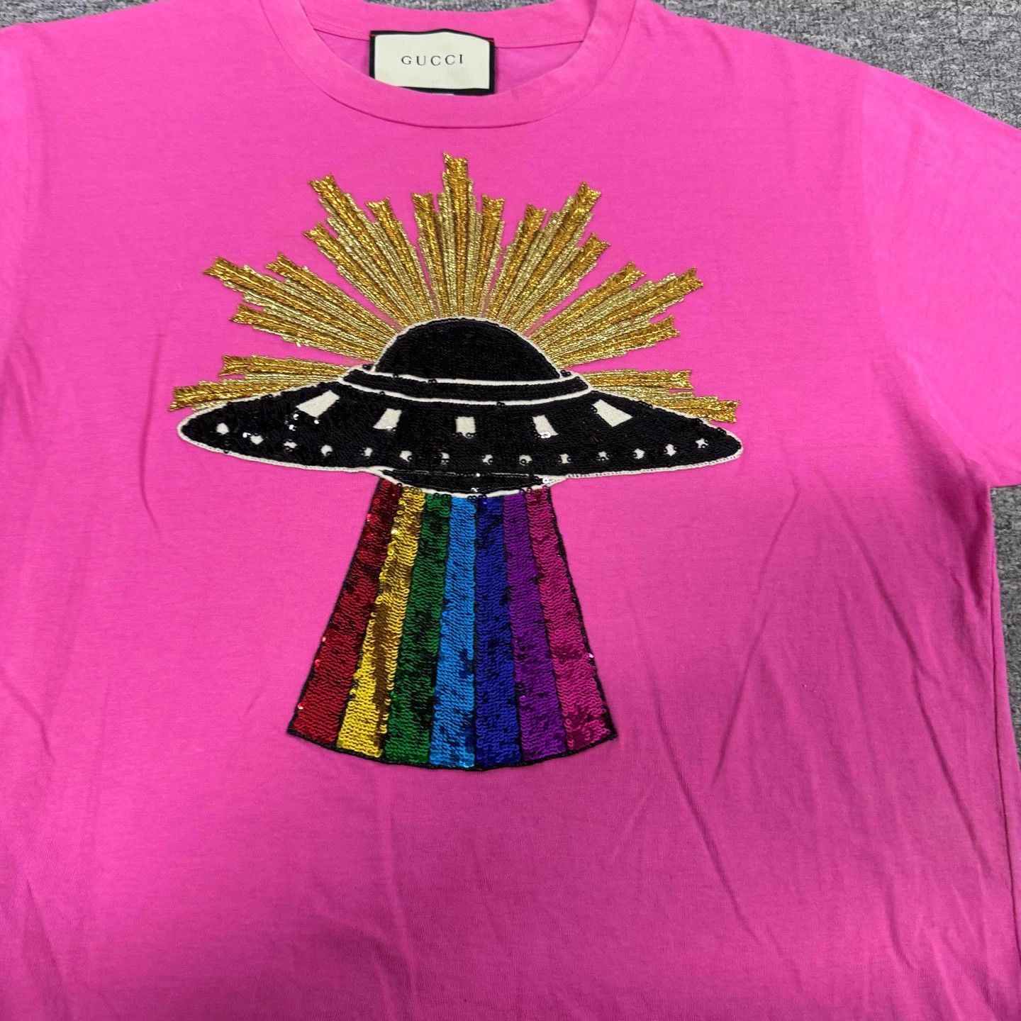 Gucci Gucci UFO Sequin SS Tee Size S 99 New Size S / US 4 / IT 40 - 4 Thumbnail