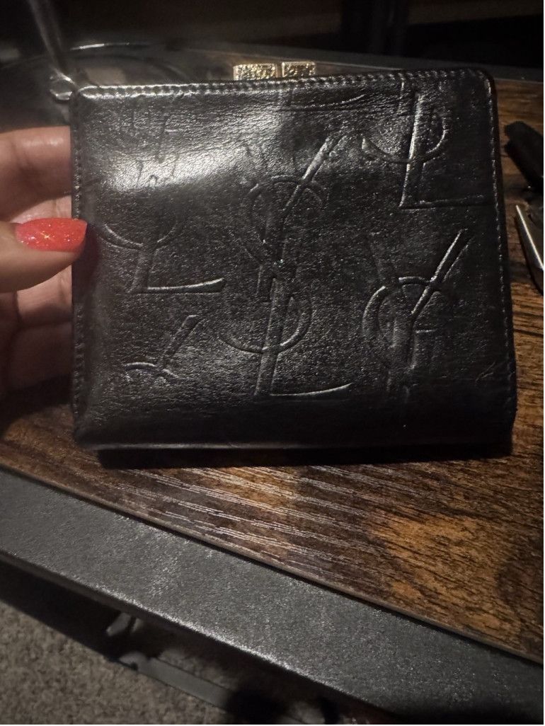 Saint Laurent Paris Yves Saint Laurent Embossed Leather Bifold Wallet Size ONE SIZE - 2 Thumbnail