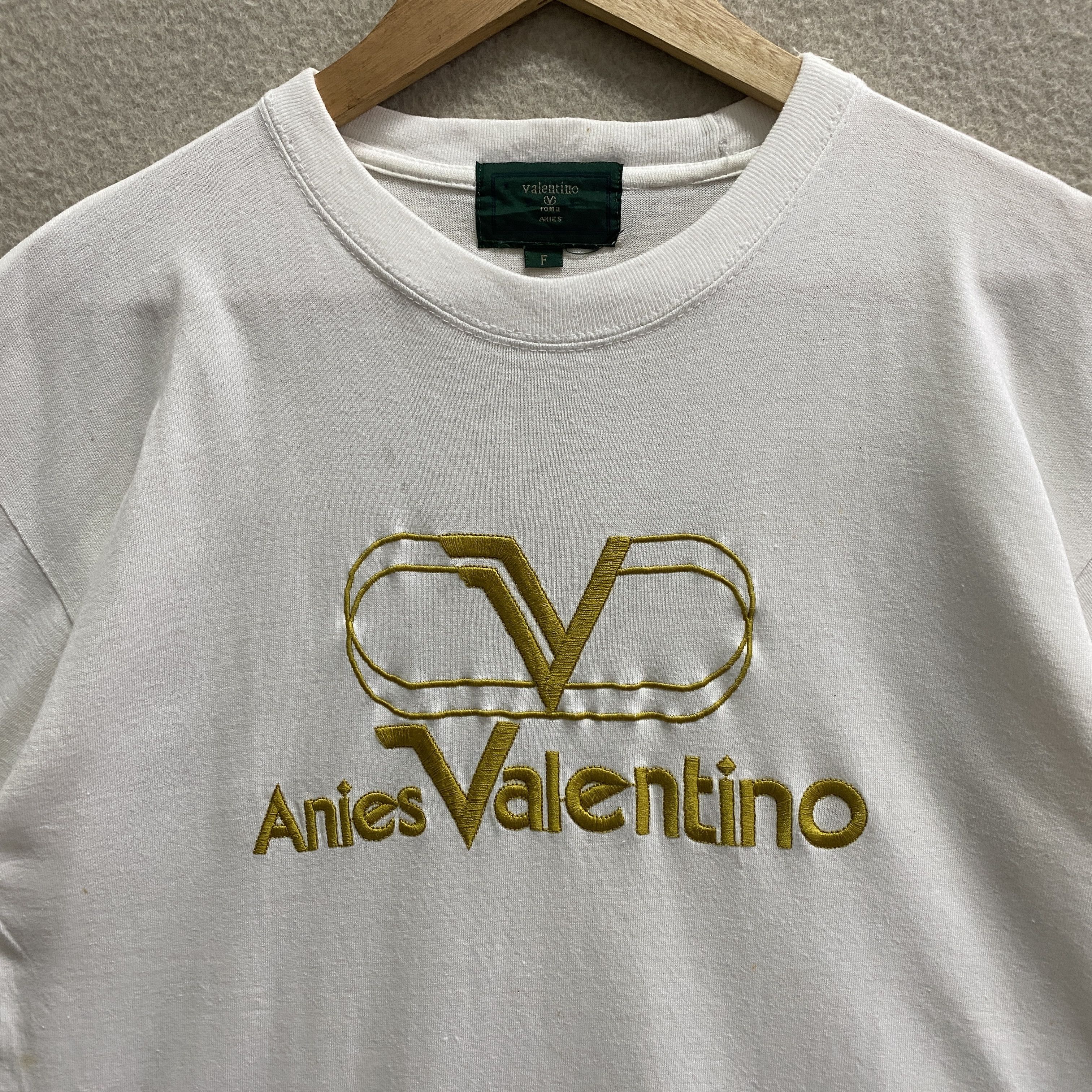 Valentino × Vintage Vintage Anies Valentino White Tshirt Size US M / EU 48-50 / 2 - 2 Thumbnail