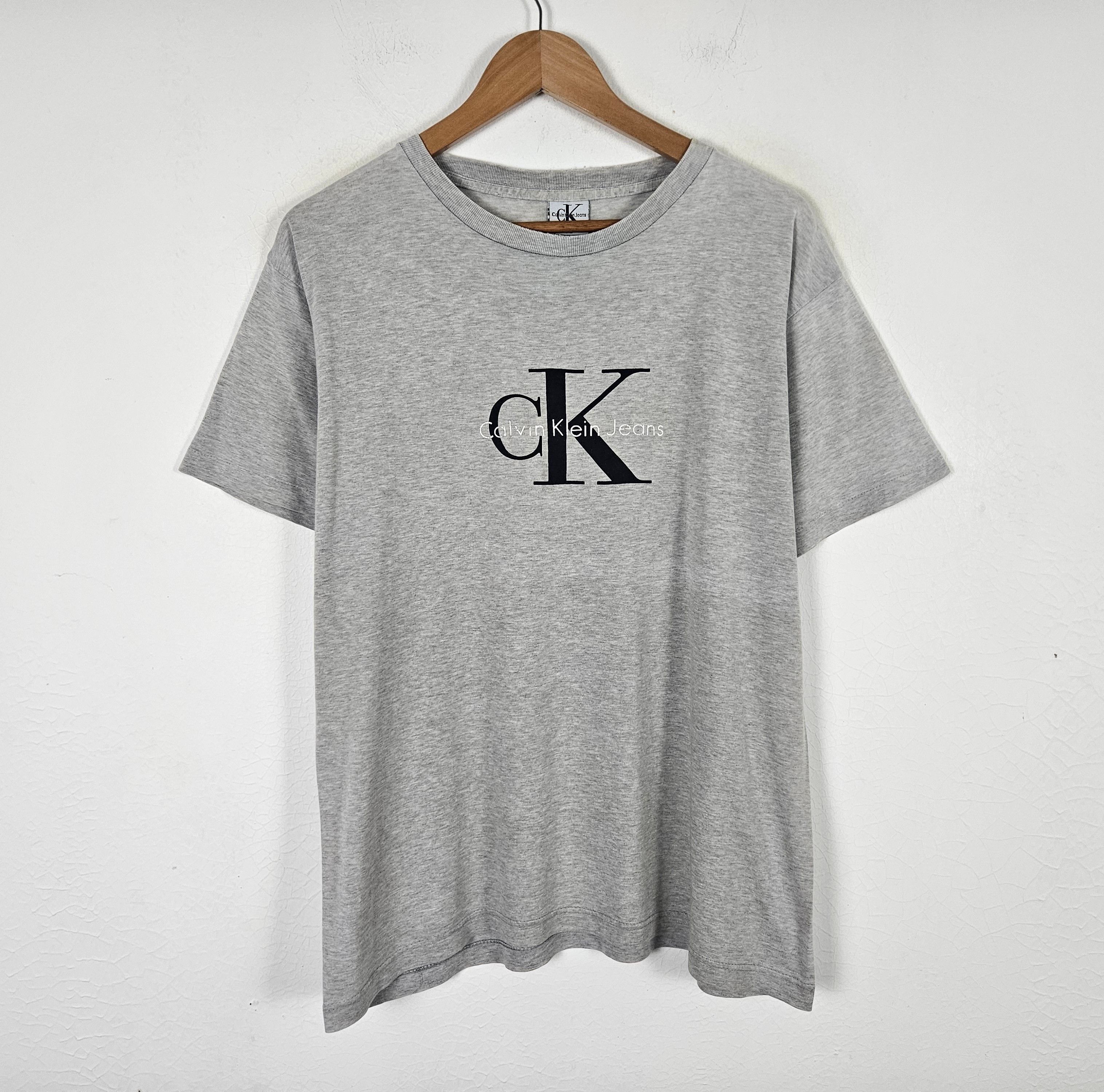 Calvin Klein Vintage 1990’s Archive Calvin Klein logo Art Shirt Size US S / EU 44-46 / 1 - 2 Thumbnail
