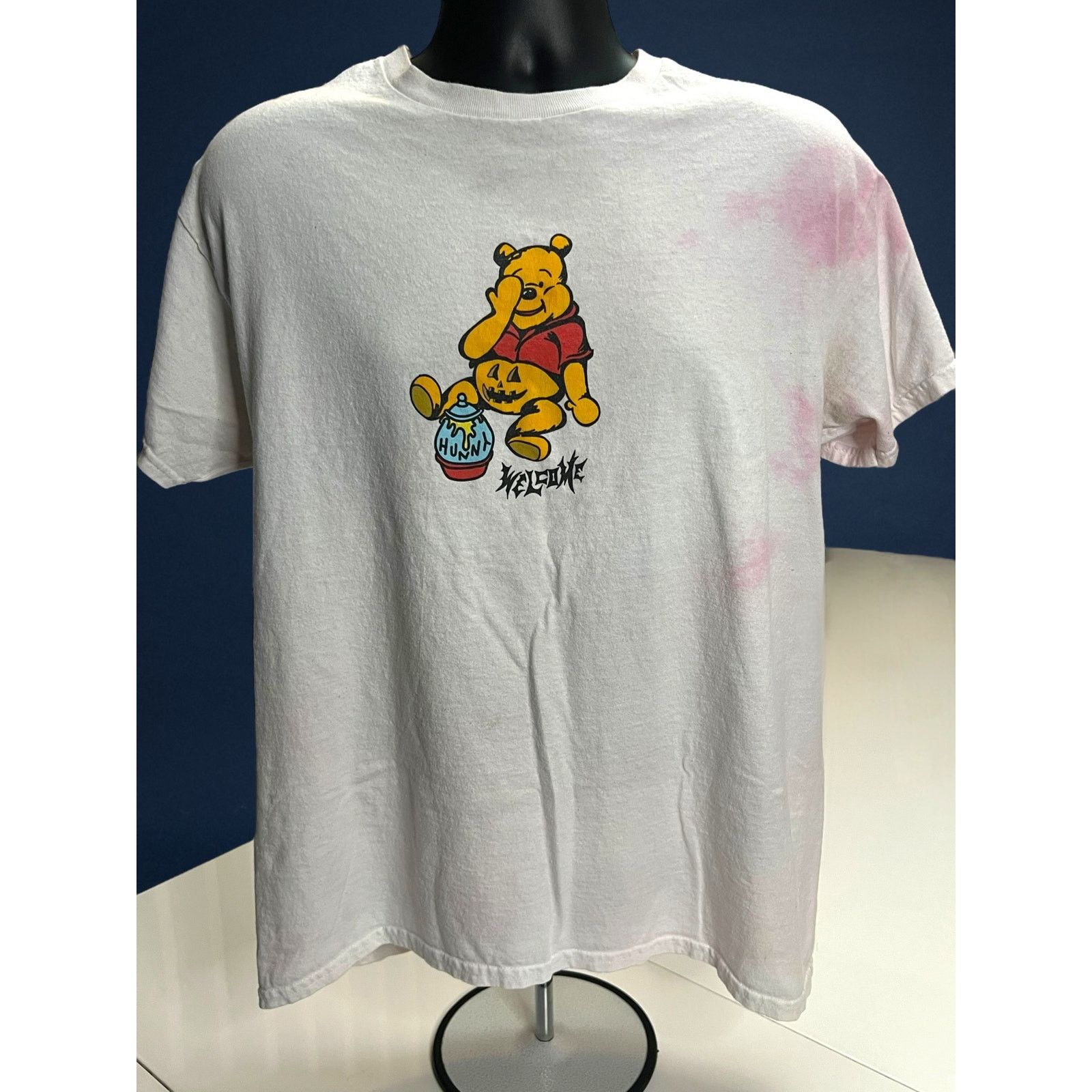 Welcome Design Store Welcome Skateboards Winnie the Pooh Halloween T-Shirt Large Size US L / EU 52-54 / 3 - 1 Thumbnail