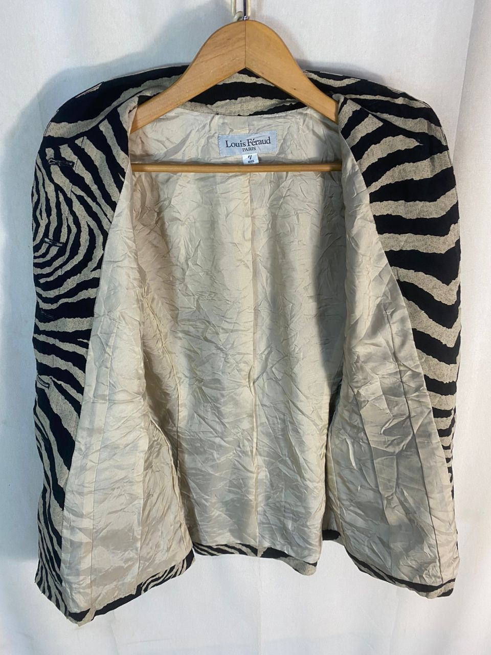 Louis Feraud Louis feraud zebra stripe button up jacket Size M / US 6-8 / IT 42-44 - 9 Thumbnail
