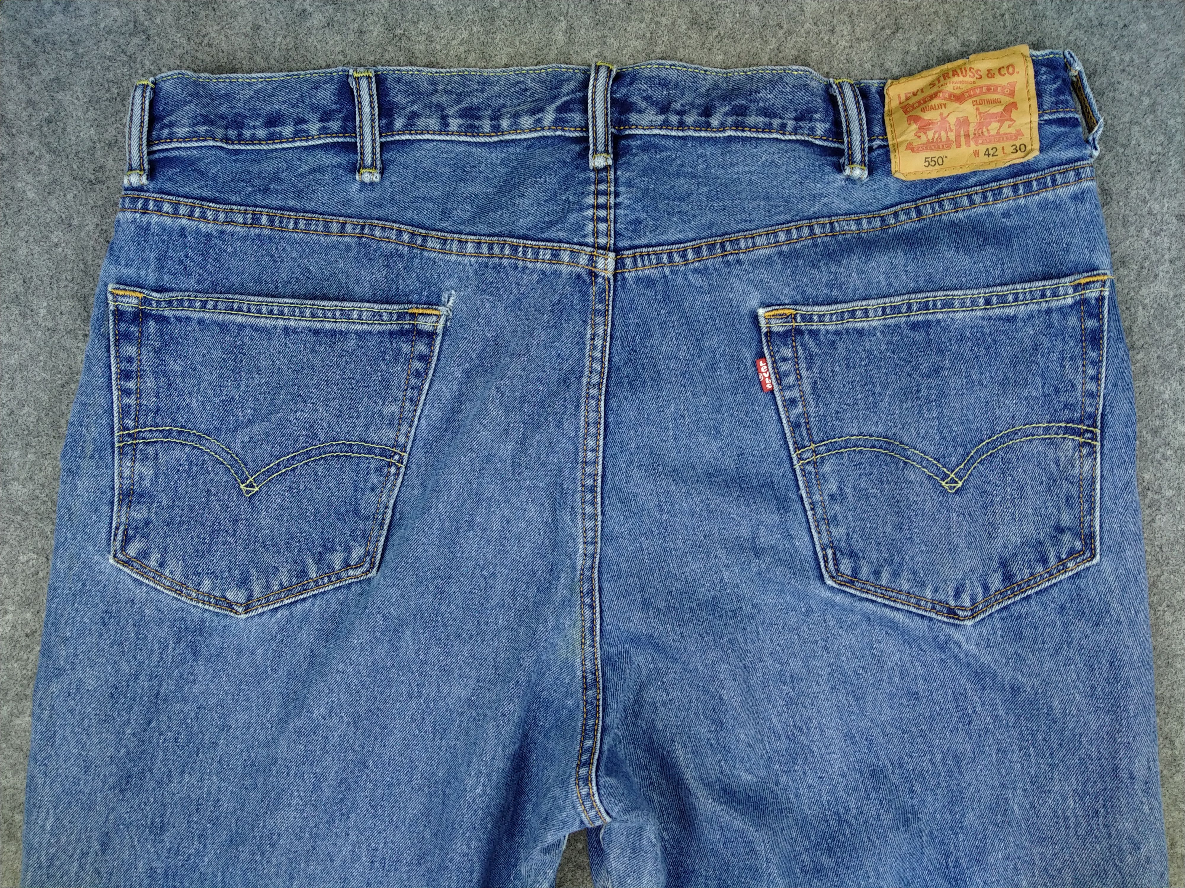 Levi's Vintage Levi's 550 41x29 Denim -JN324 Size US 41 - 4 Thumbnail