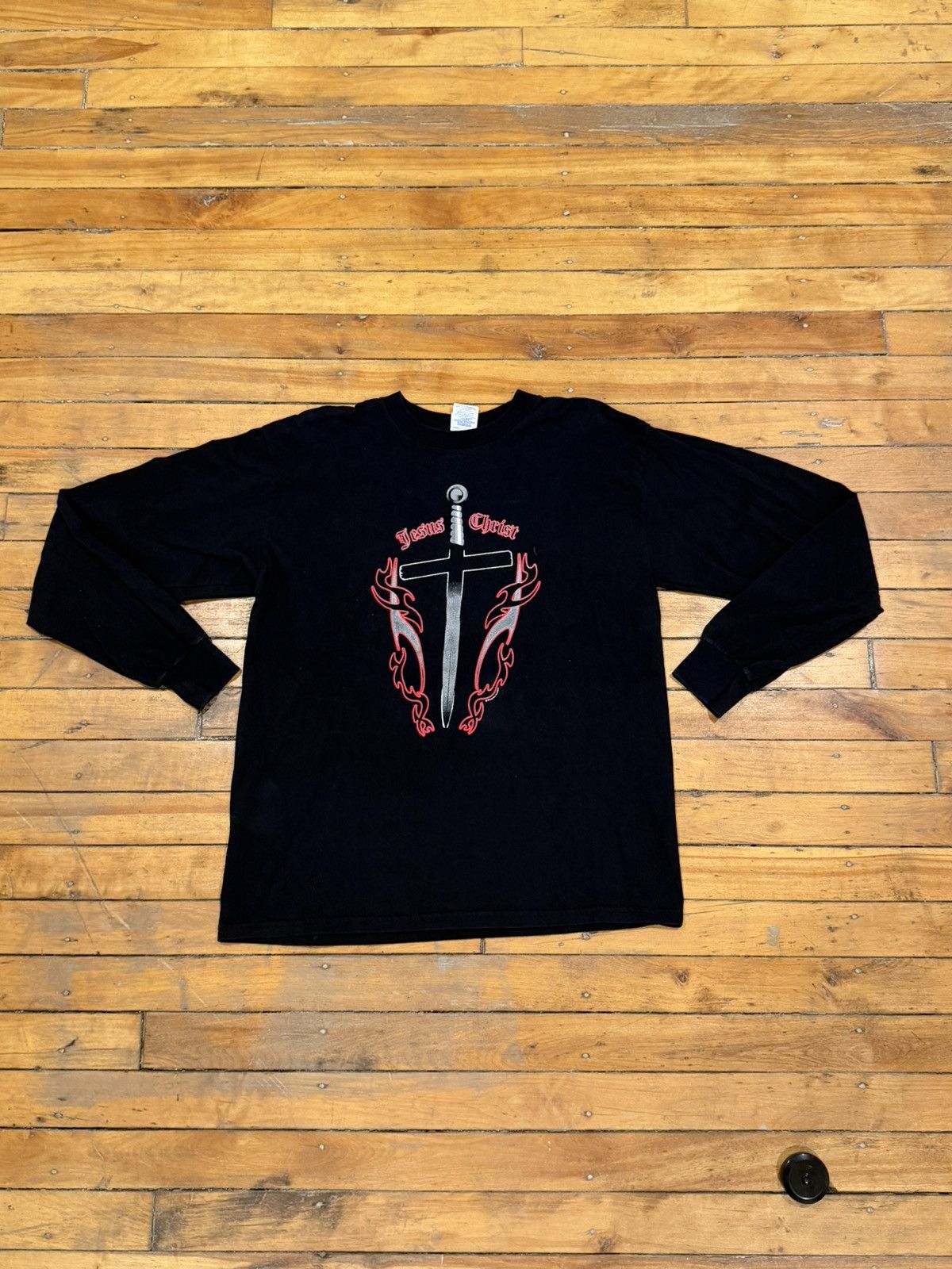 Vintage Vintage Jesus Christ Flame Sword black long sleeve Y2K Size US L / EU 52-54 / 3 - 2 Thumbnail