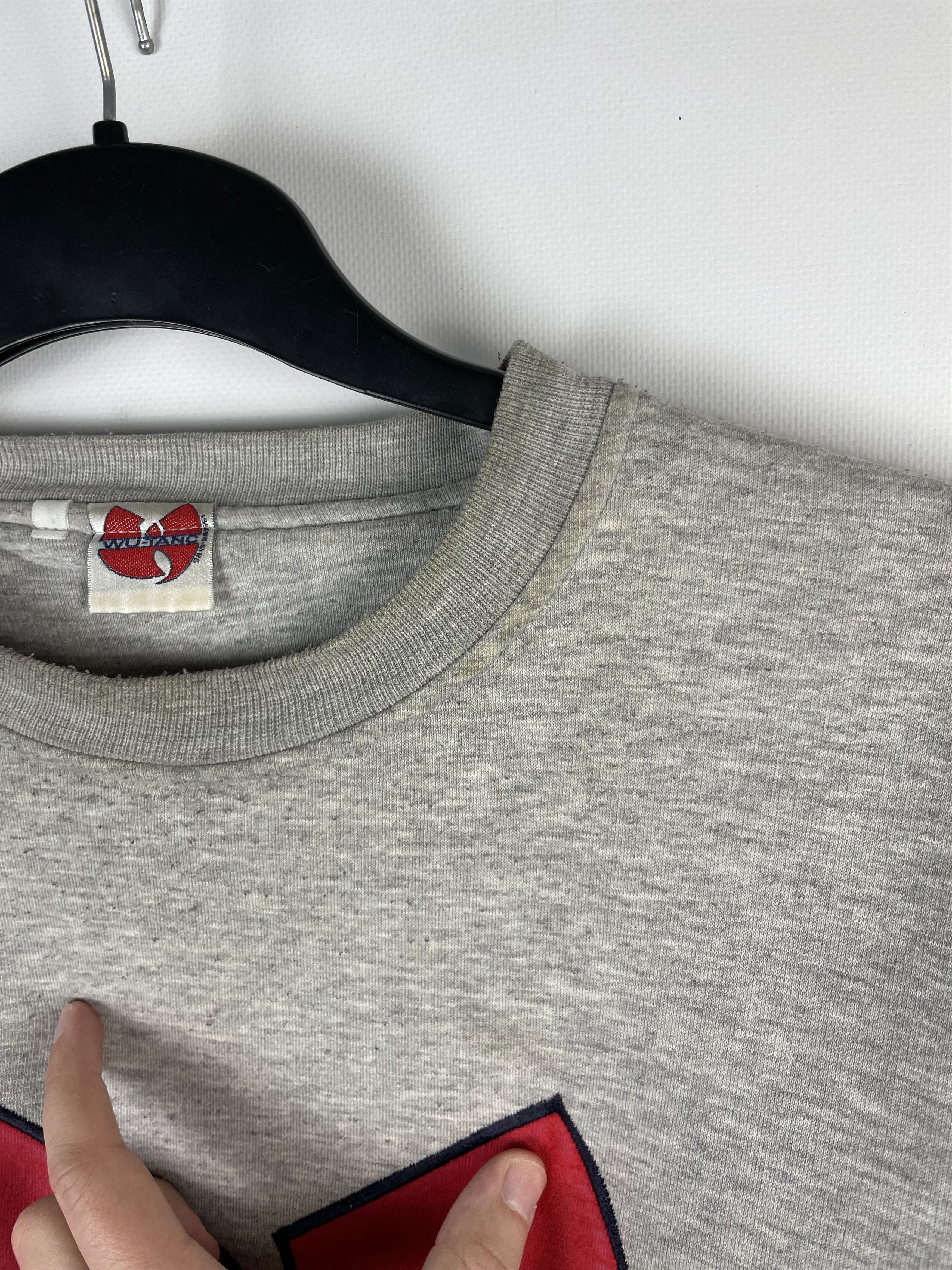 Vintage Vintage Distressed Wu-Tang 1996 Sweatshirt Size US L / EU 52-54 / 3 - 6 Thumbnail