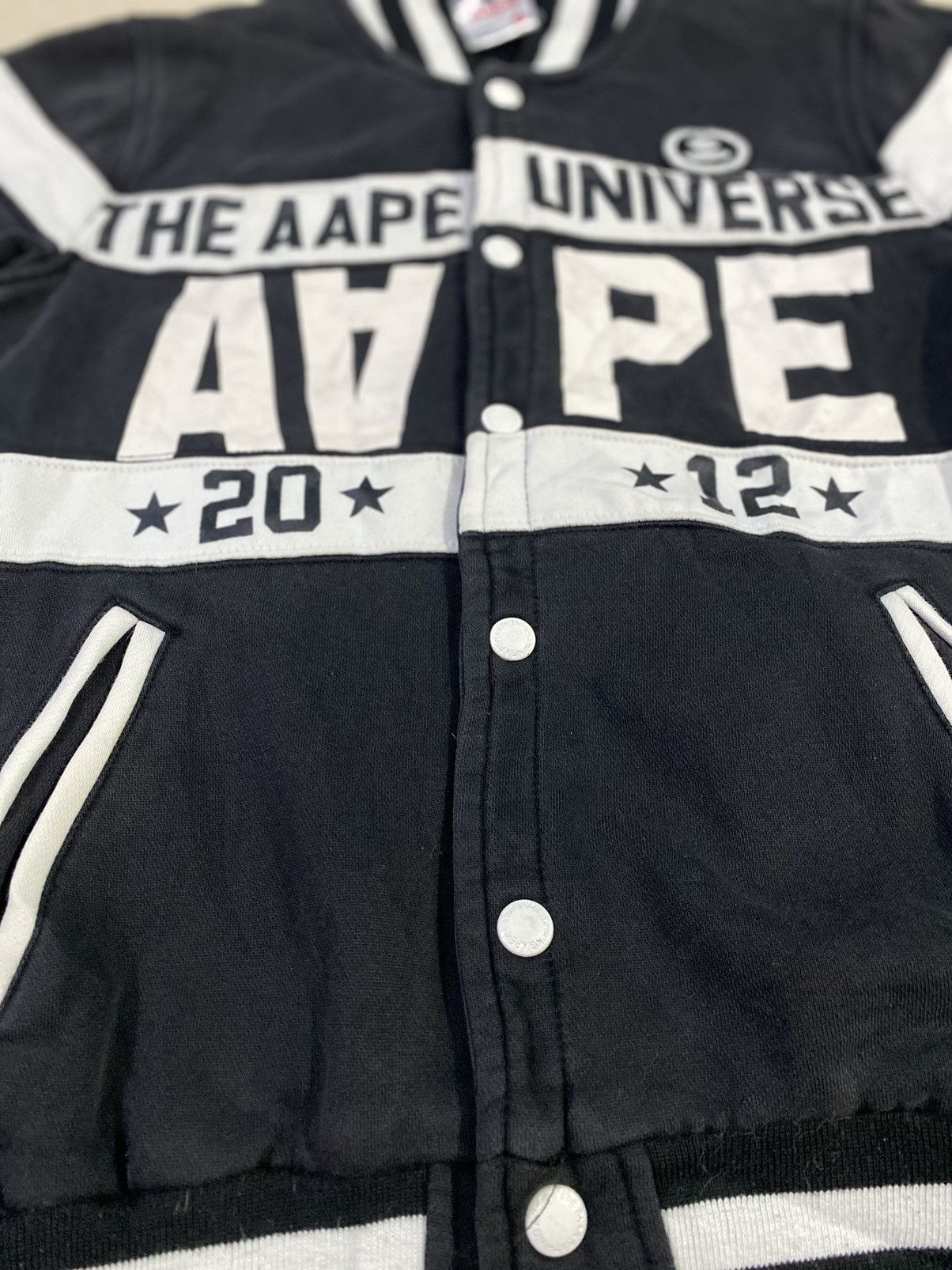 Aape × Bape Vintage AAPE By A Bathing Ape Varsity Jacket Size US M / EU 48-50 / 2 - 4 Thumbnail