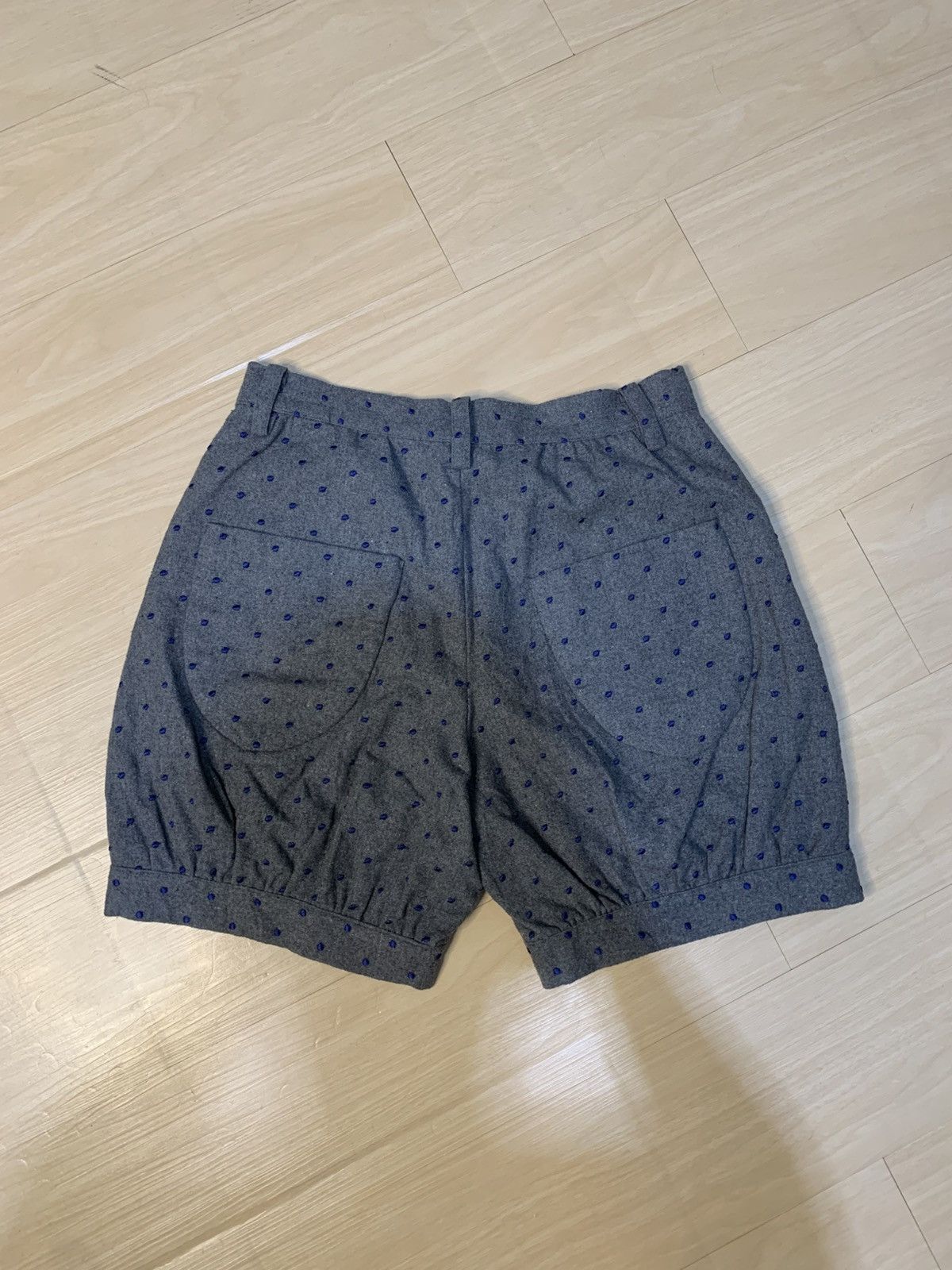 Issey Miyake Vintage Sunao Kuwahara Issey Miyake Short Pants Size US 30 / EU 46 - 6 Thumbnail