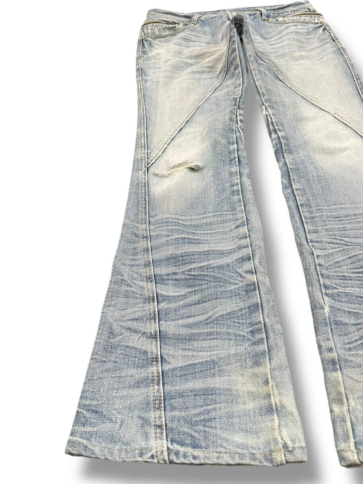Le Grande Bleu (L.G.B.) × Michel Klein Vintage Michel Klein Flare Grunge Denim Size US 31 - 5 Thumbnail