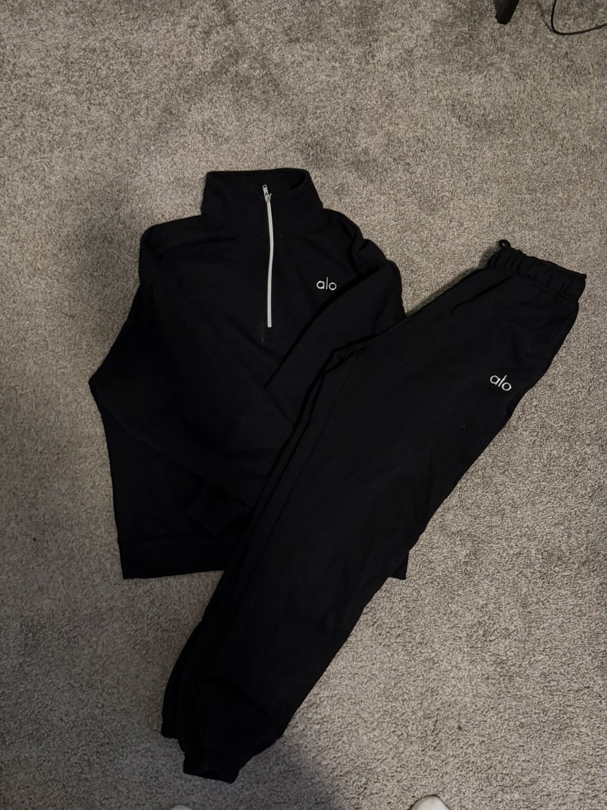 Alo ALO yoga sweatsuit Size US XS / EU 42 / 0 - 1 Thumbnail
