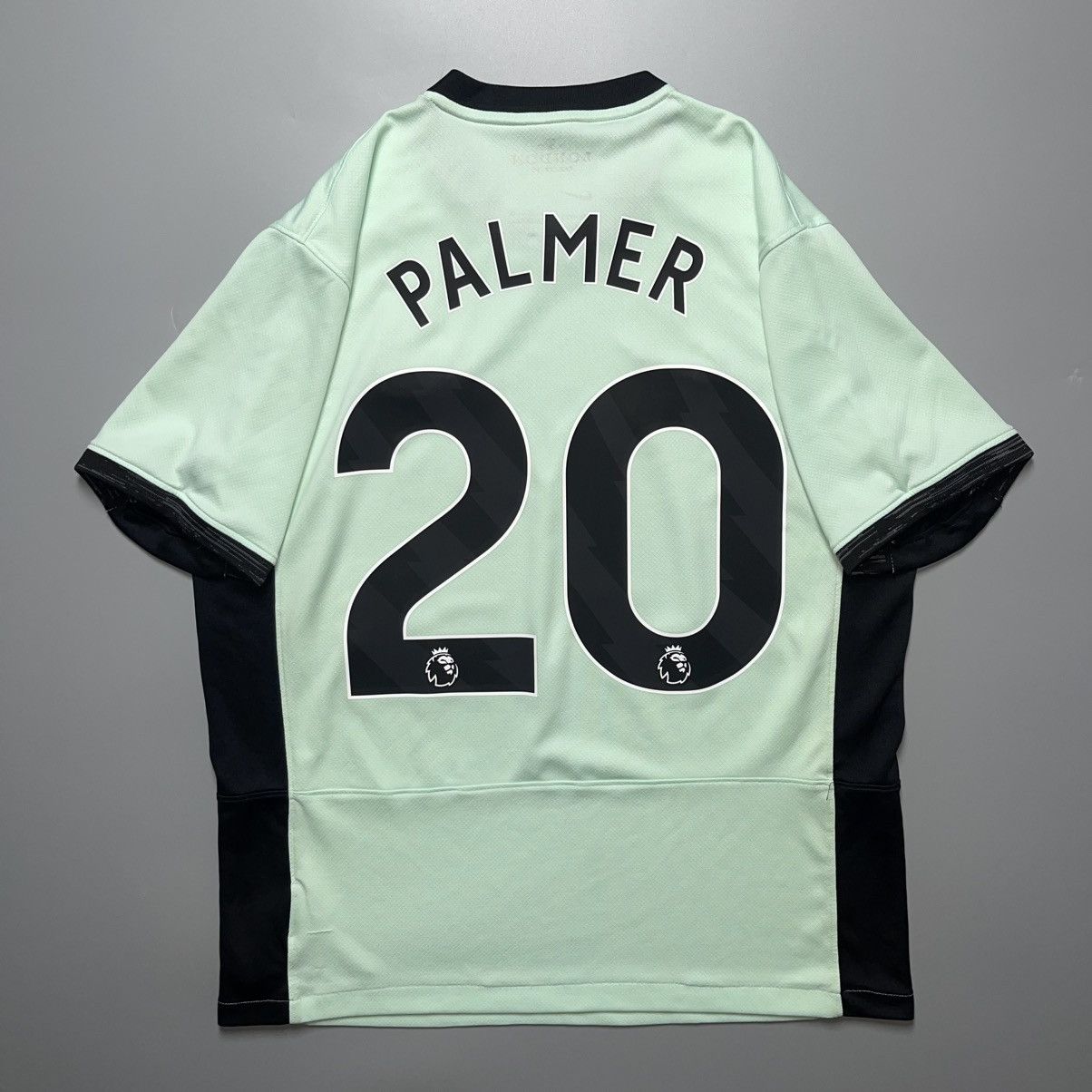 Nike CHELSEA NIKE 2023/2024 FOOTBALL THIRD JERSEY #20 COLE PALMER Size US L / EU 52-54 / 3 - 1 Thumbnail