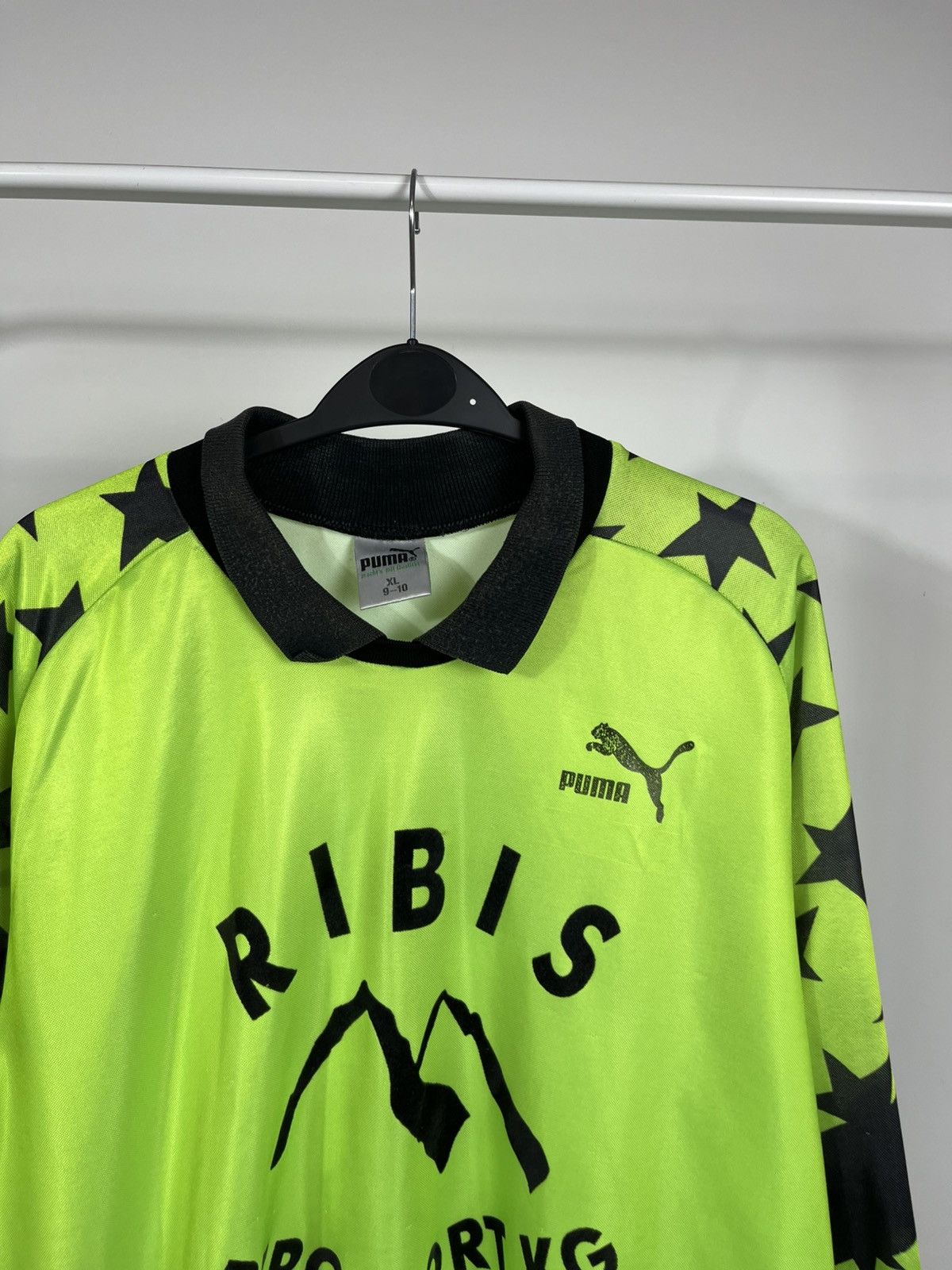 Puma Vintage Puma Goalkeeper Jersey #1 Neon Green – Size XL Size US XL / EU 56 / 4 - 3 Thumbnail