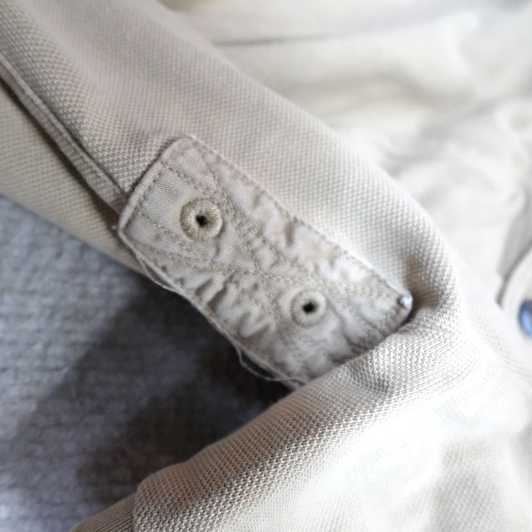 Polo Ralph Lauren VINTAGE Polo Ralph Lauren Polo Shirt Beige Solid Short Sleeve Collared 100% Cotton Men L Beige Metal Buttons Pocket Size US L / EU 52-54 / 3 - 4 Thumbnail