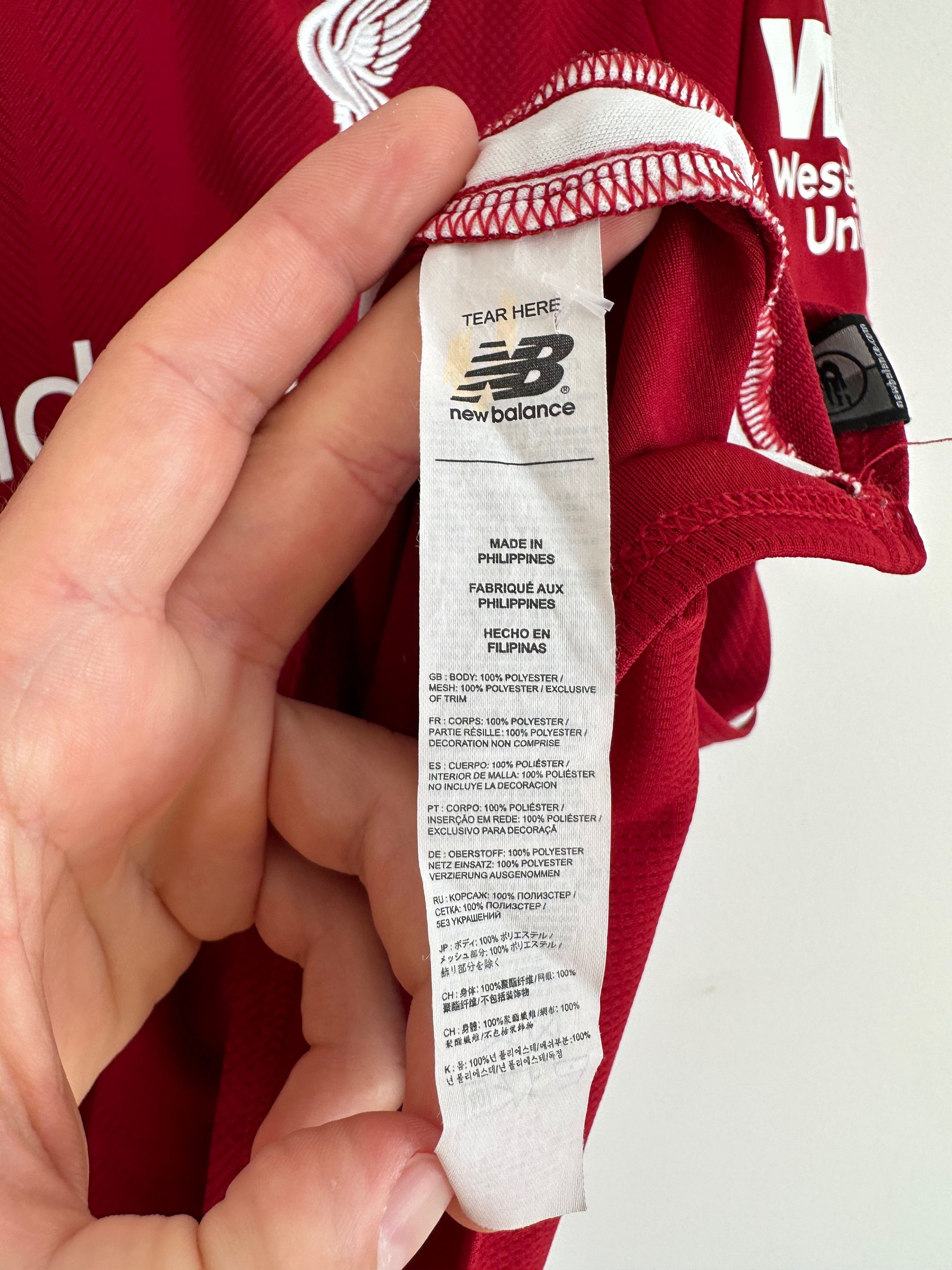 New Balance 2018 New Balance Liverpool Home soccer shirt jersey Size US S / EU 44-46 / 1 - 8 Thumbnail