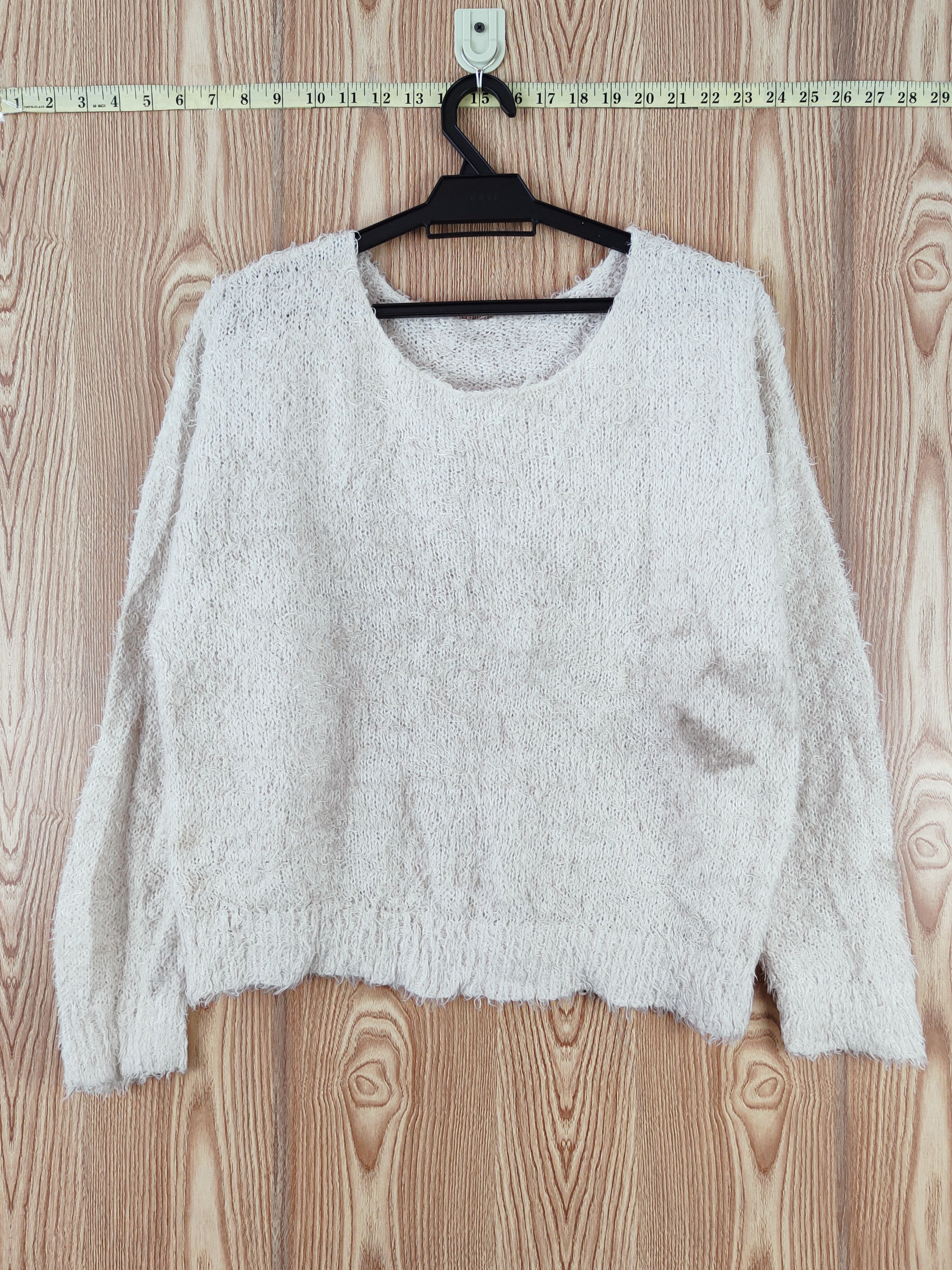 GU Beige Fur Mohair Knitwear (Minor Faded color)