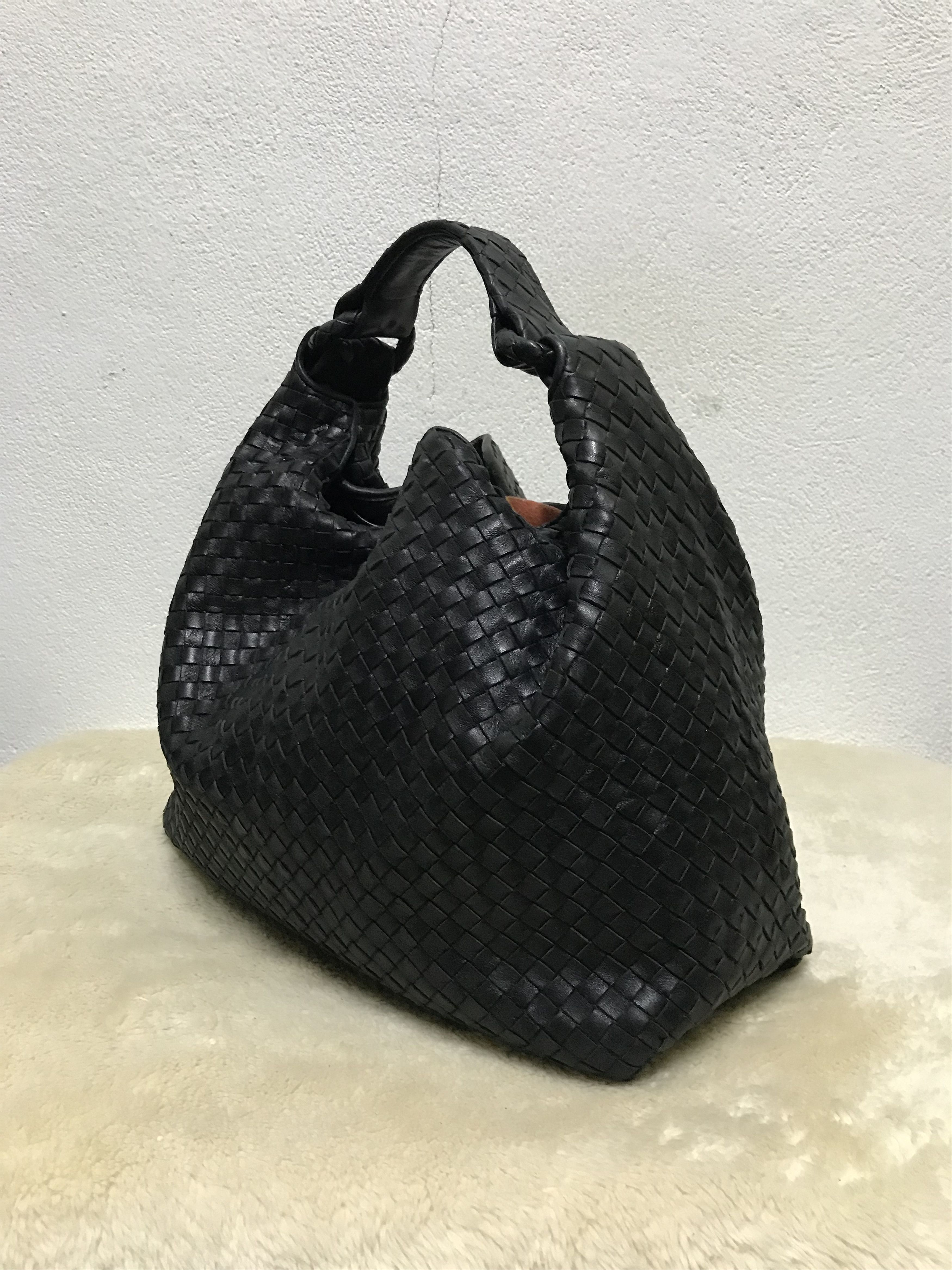 Bottega Veneta Bottega Veneta Hop Large Shoulder Bag Size ONE SIZE - 2 Thumbnail