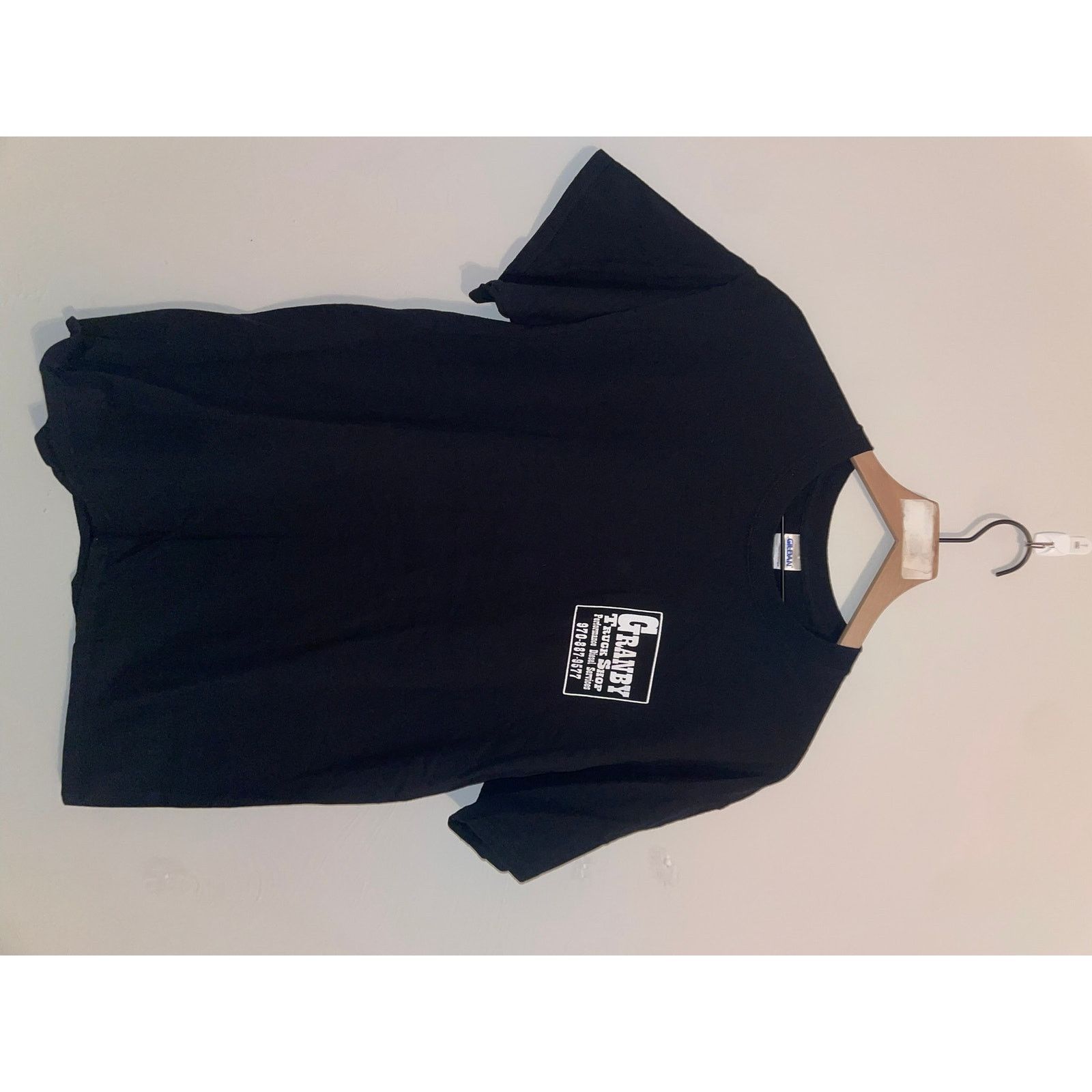 Gildan Y2K Granby Truck Stop Diesel Services Black Shirt 2000s L Size US L / EU 52-54 / 3 - 2 Thumbnail