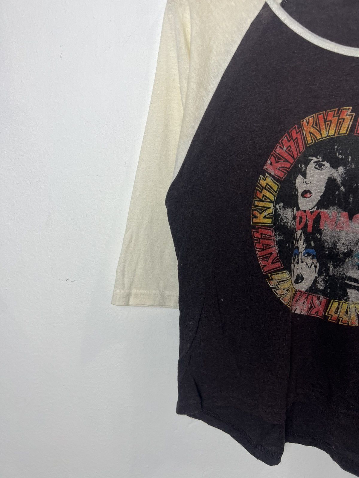 Band Tees Vintage Kiss "Dynasty" Raglan Three Quater Sleeve Tee Size US M / EU 48-50 / 2 - 8 Thumbnail