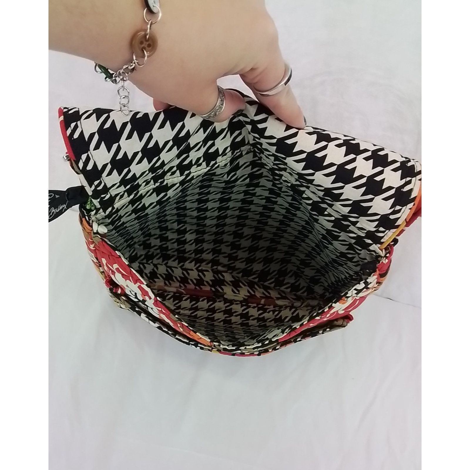 Vera Bradley Vera Bradley Mailbag Crossbody Purse Bittersweet Pattern NWT Size ONE SIZE - 8 Thumbnail