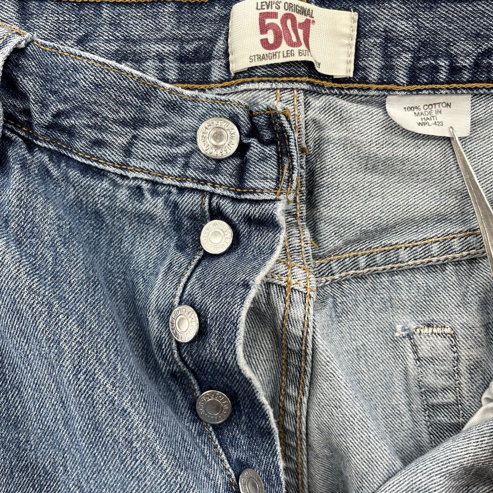 Levi's VINTAGE Levis 501 Jeans 34x31 Blue Whisker Denim Button Fly Skate 90s Streetwear Mens Jeans Size US 34 / EU 50 - 6 Thumbnail