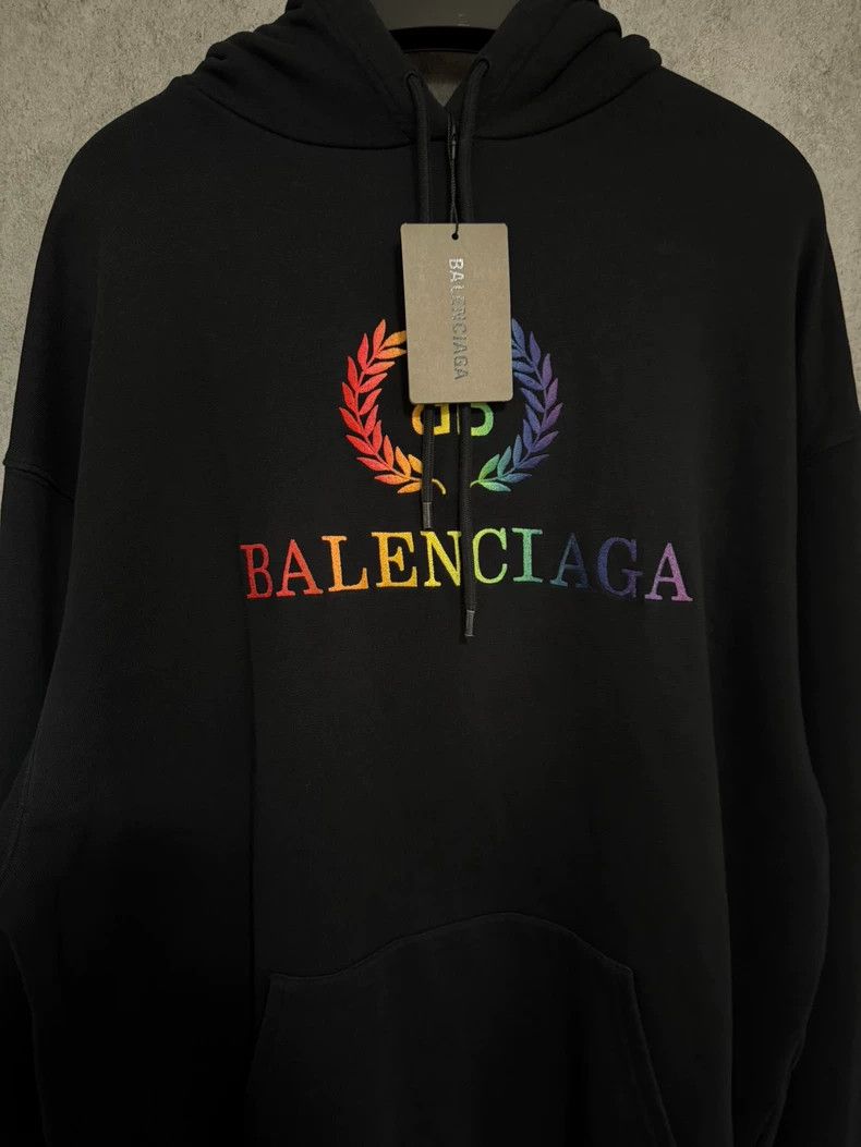 Balenciaga Balenciaga Rainbow wheat-ear embroidered monogram logo hoo Size US M / EU 48-50 / 2 - 2 Thumbnail