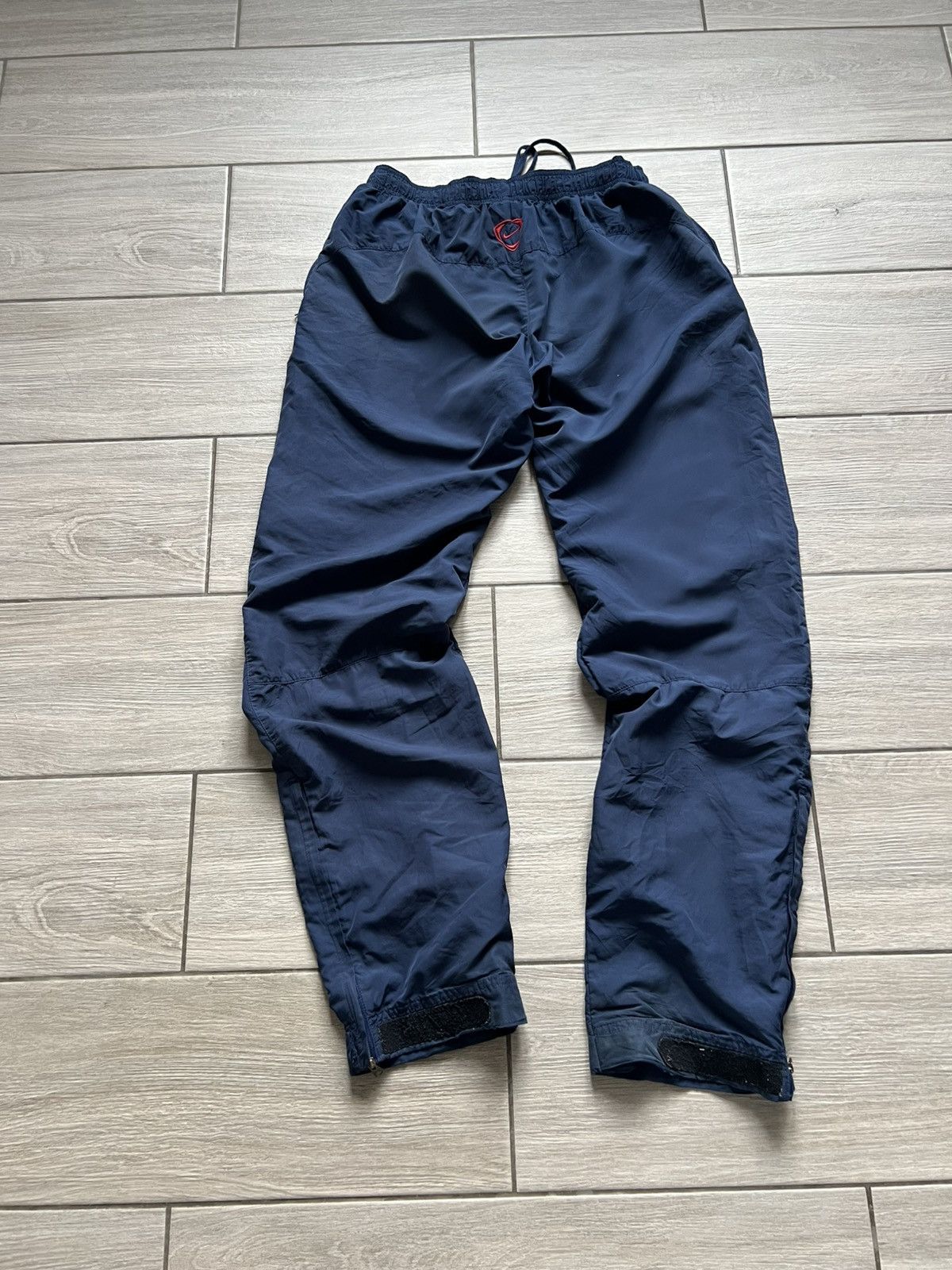 Nike Vintage Nike FC Barcelona y2k drill nylon pants Size US 34 / EU 50 - 8 Thumbnail
