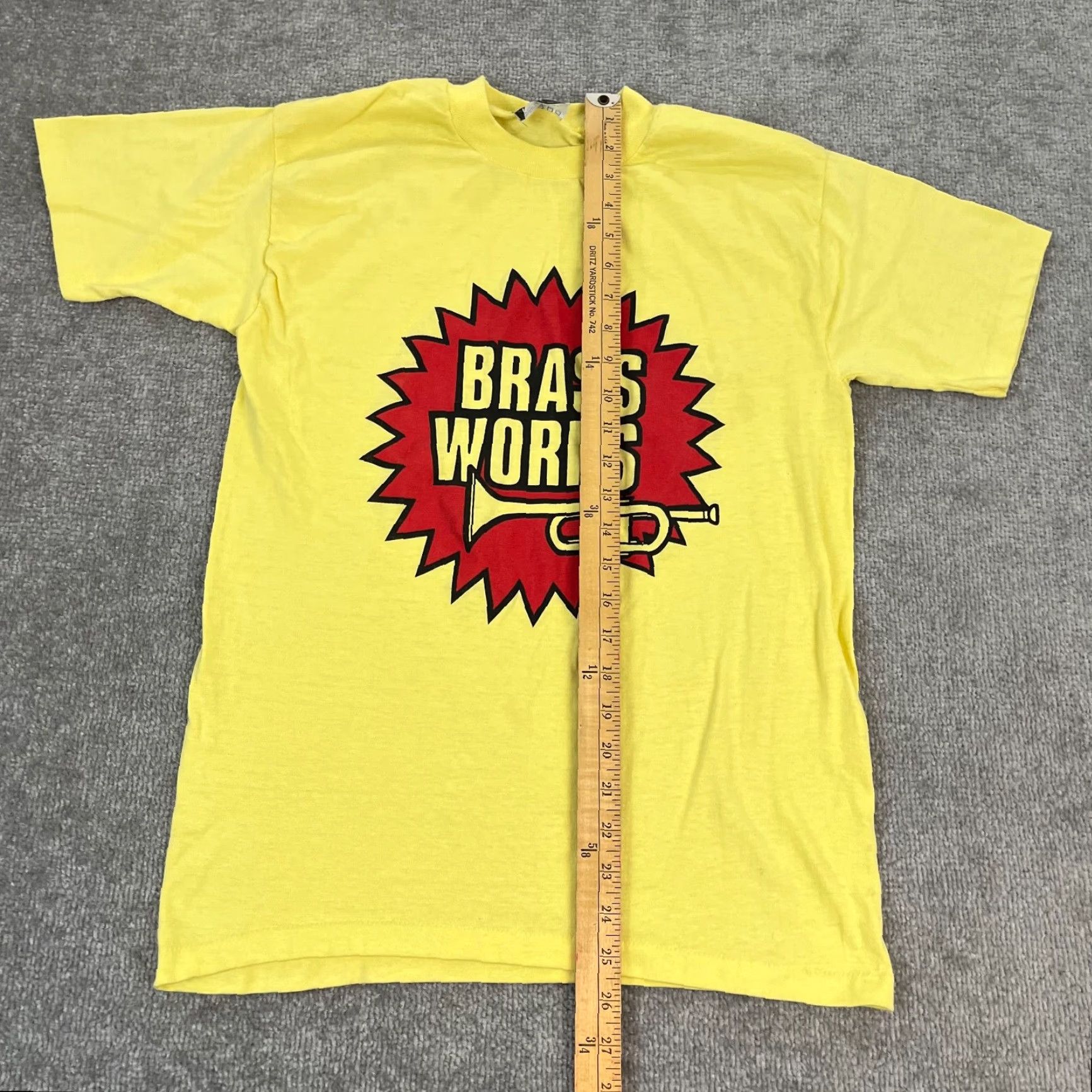 Vintage VINTAGE Skimmers Shirt Mens M Yellow Music Brasm Works Trumpet Graphic T Size US M / EU 48-50 / 2 - 5 Thumbnail