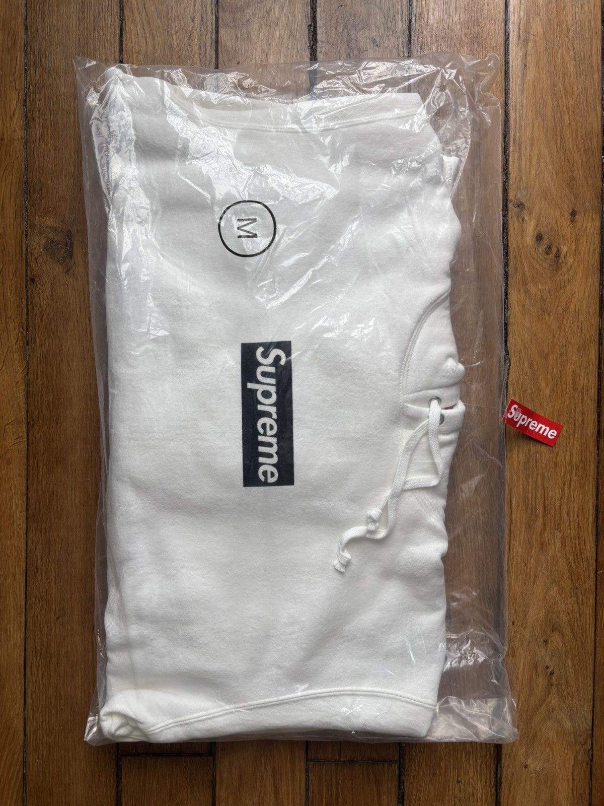 Supreme Supreme Paris Box logo Hooded Size US M / EU 48-50 / 2 - 6 Thumbnail