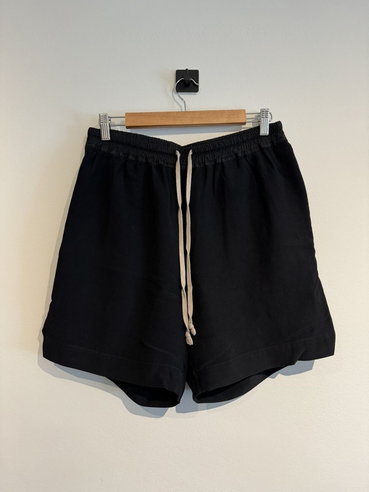 Pre-owned Rick Owens Glitter Shorts In Black