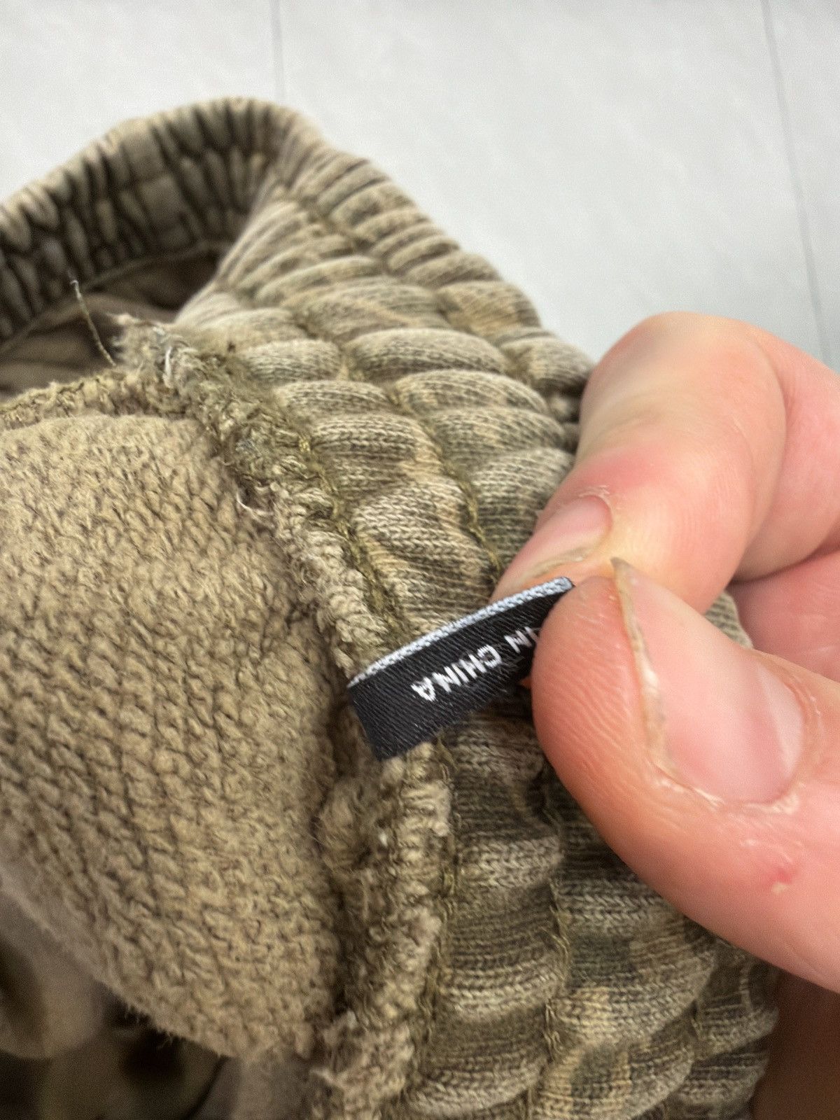 Kith Kith camo box logo sweat pant Size US 34 / EU 50 - 6 Thumbnail