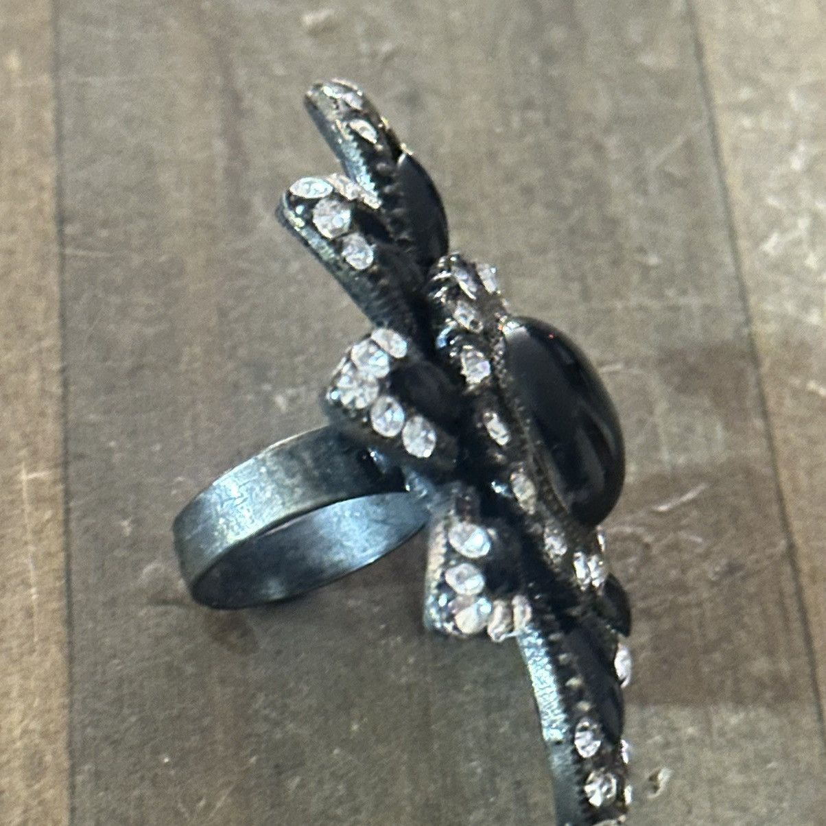 Vintage Vintage black rhinestone adjustable flower statement ring Size ONE SIZE - 5 Thumbnail