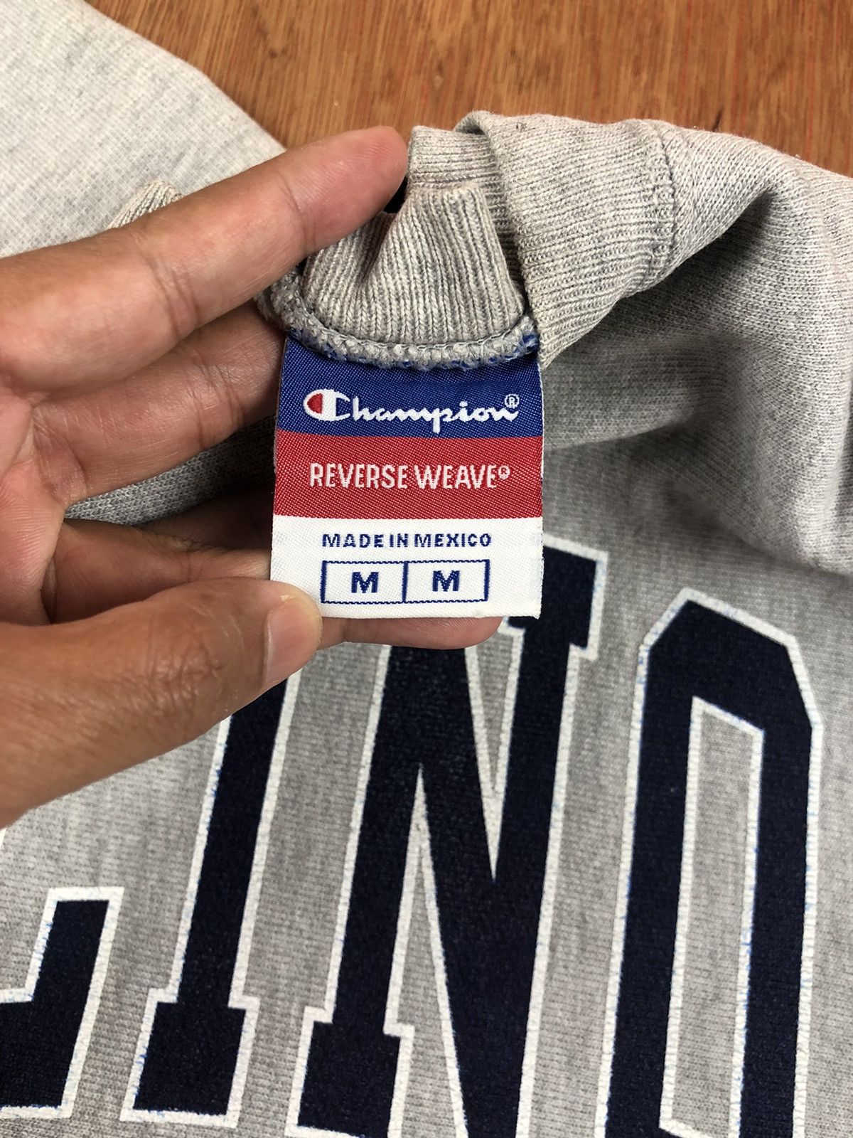 Champion × Vintage Vintage Champion Reverse Weave ILLINOIS Spellout Size US M / EU 48-50 / 2 - 4 Thumbnail