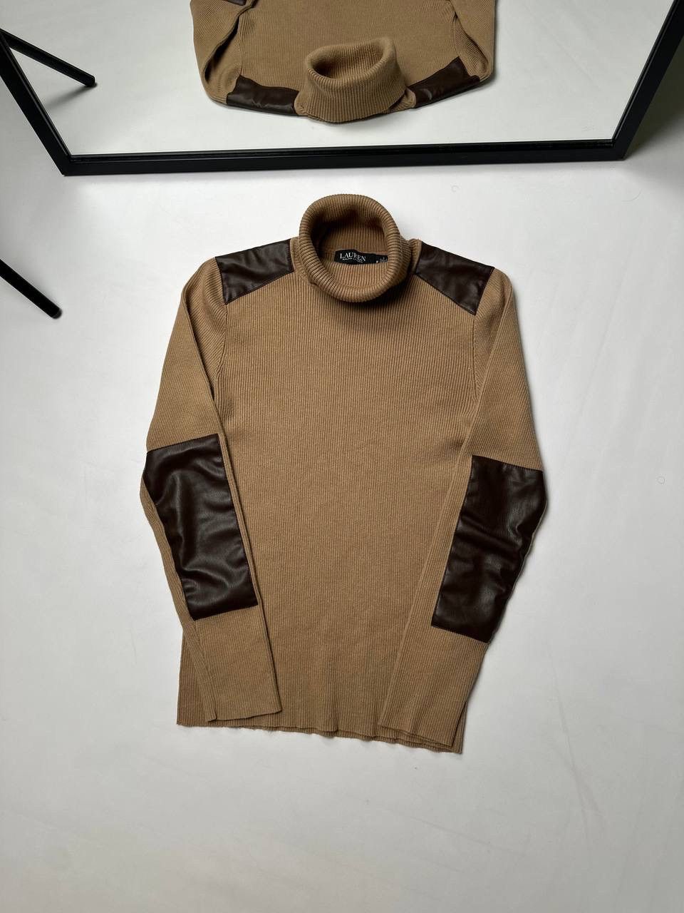 Ralph Lauren Black Label Ralph Lauren Black Label Beige Sweater Womens M Size M / US 6-8 / IT 42-44 - 1 Thumbnail
