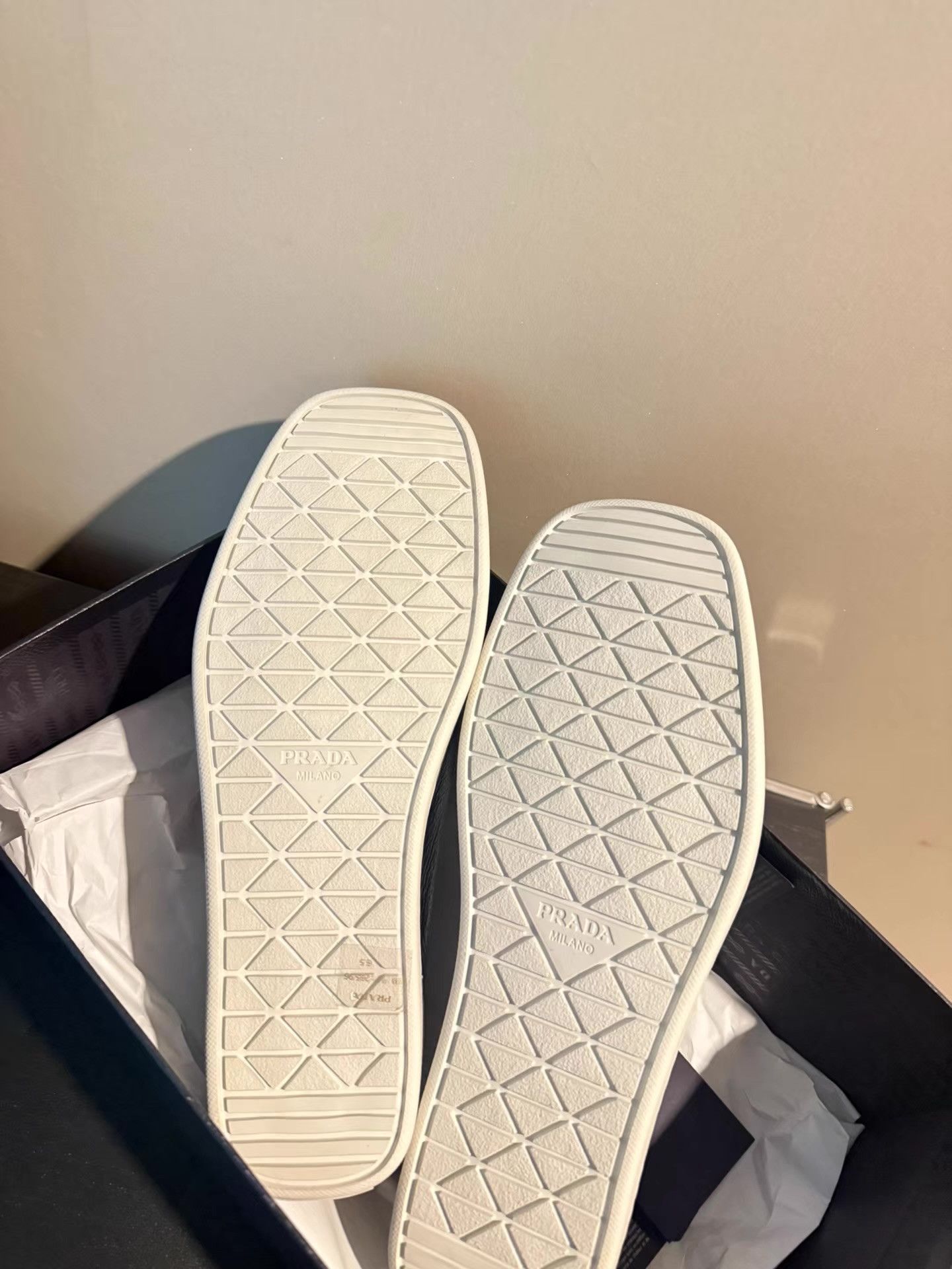 Prada Prada Men's Slip-on Leather Shoes Ｑ20 Size US 7.5 / EU 40-41 - 5 Thumbnail
