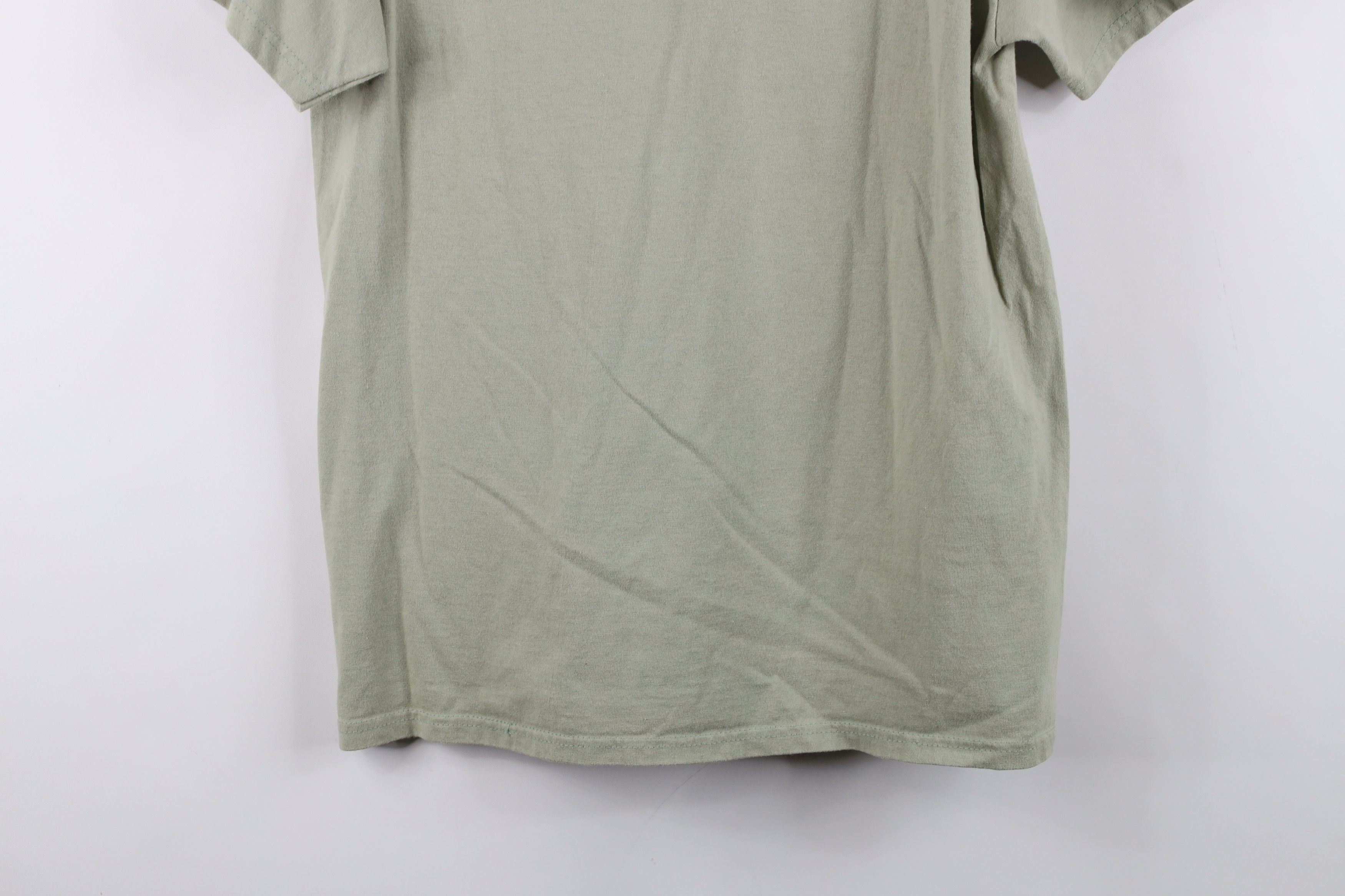 Vintage Vintage 90s Streetwear Alaska Map Nature Eagle T-Shirt Size US S / EU 44-46 / 1 - 13 Thumbnail