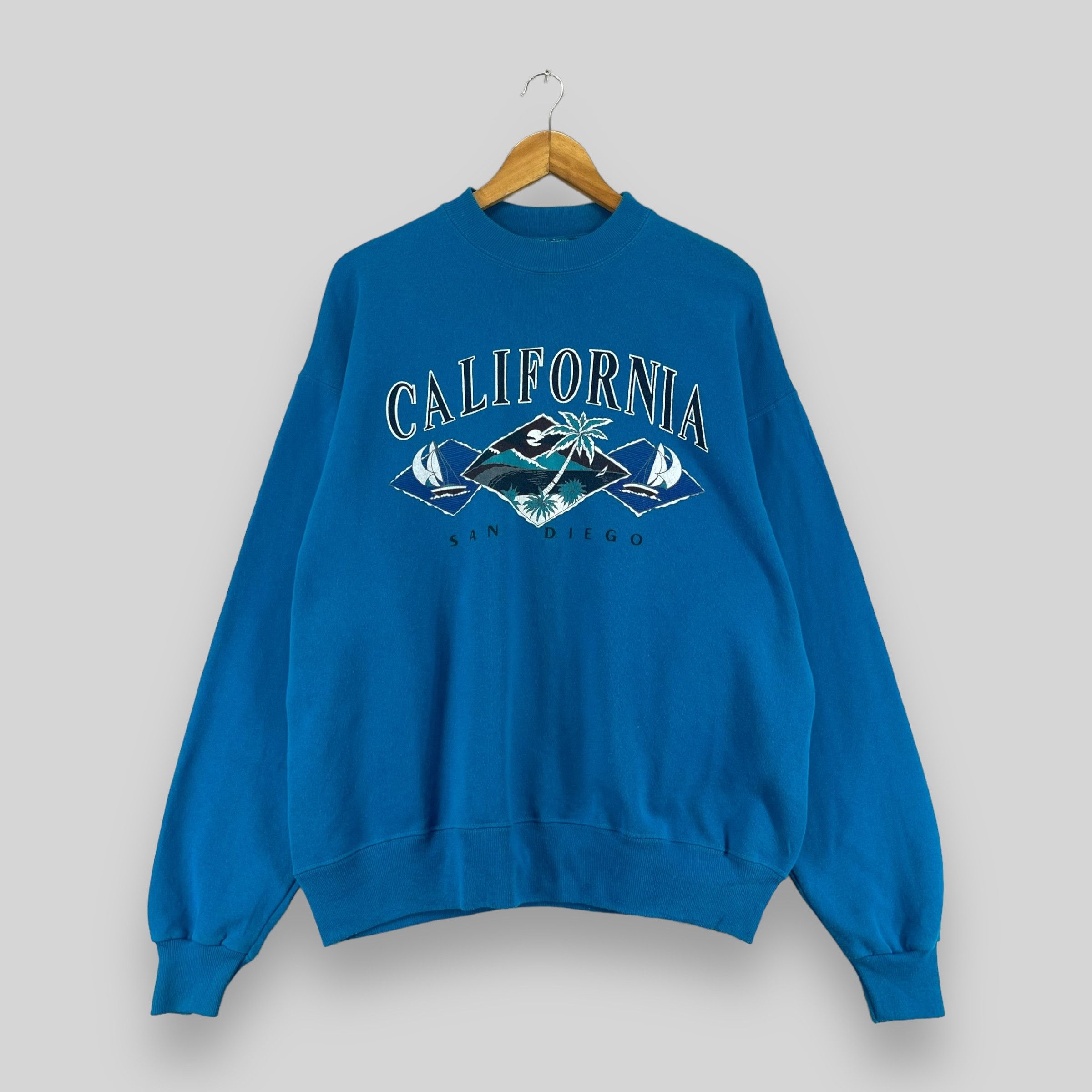 Vintage Vintage 1990s SAN DIEGO California Printed Sweatshirt Size US XL / EU 56 / 4 - 1 Thumbnail