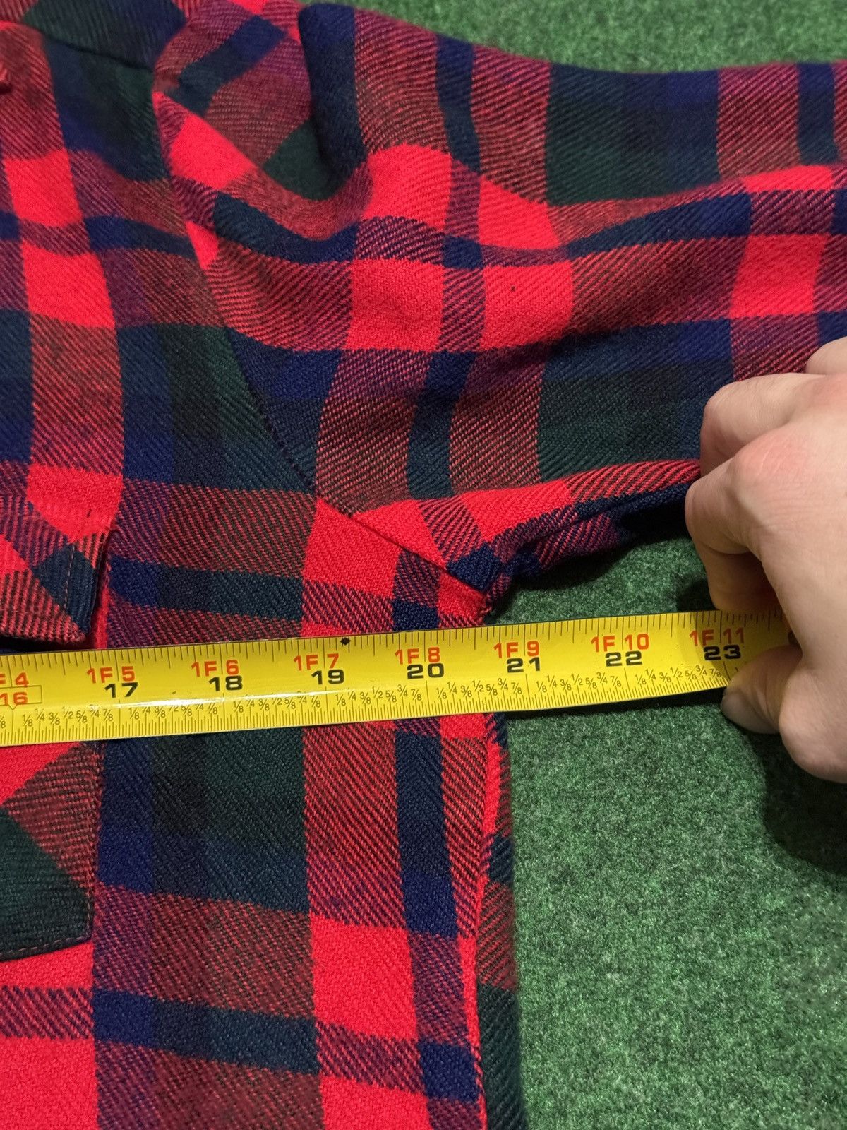 Vintage Vintage Rugged Plaid Flannel Virgin Acrylic Soft L Shirt Size US L / EU 52-54 / 3 - 6 Thumbnail