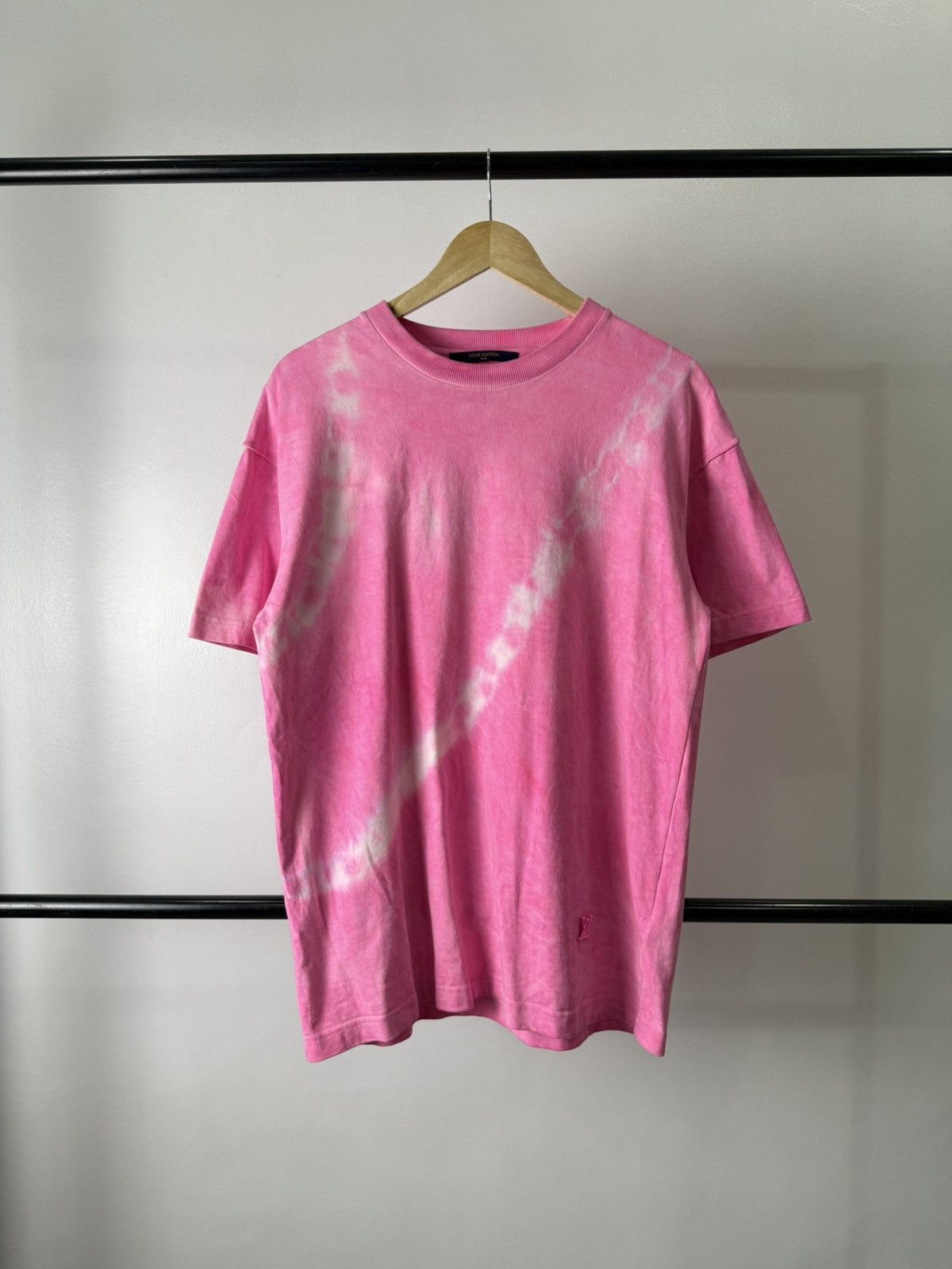 Louis Vuitton LV Tie&Dye Pink Tee Size US S / EU 44-46 / 1 - 1 Thumbnail