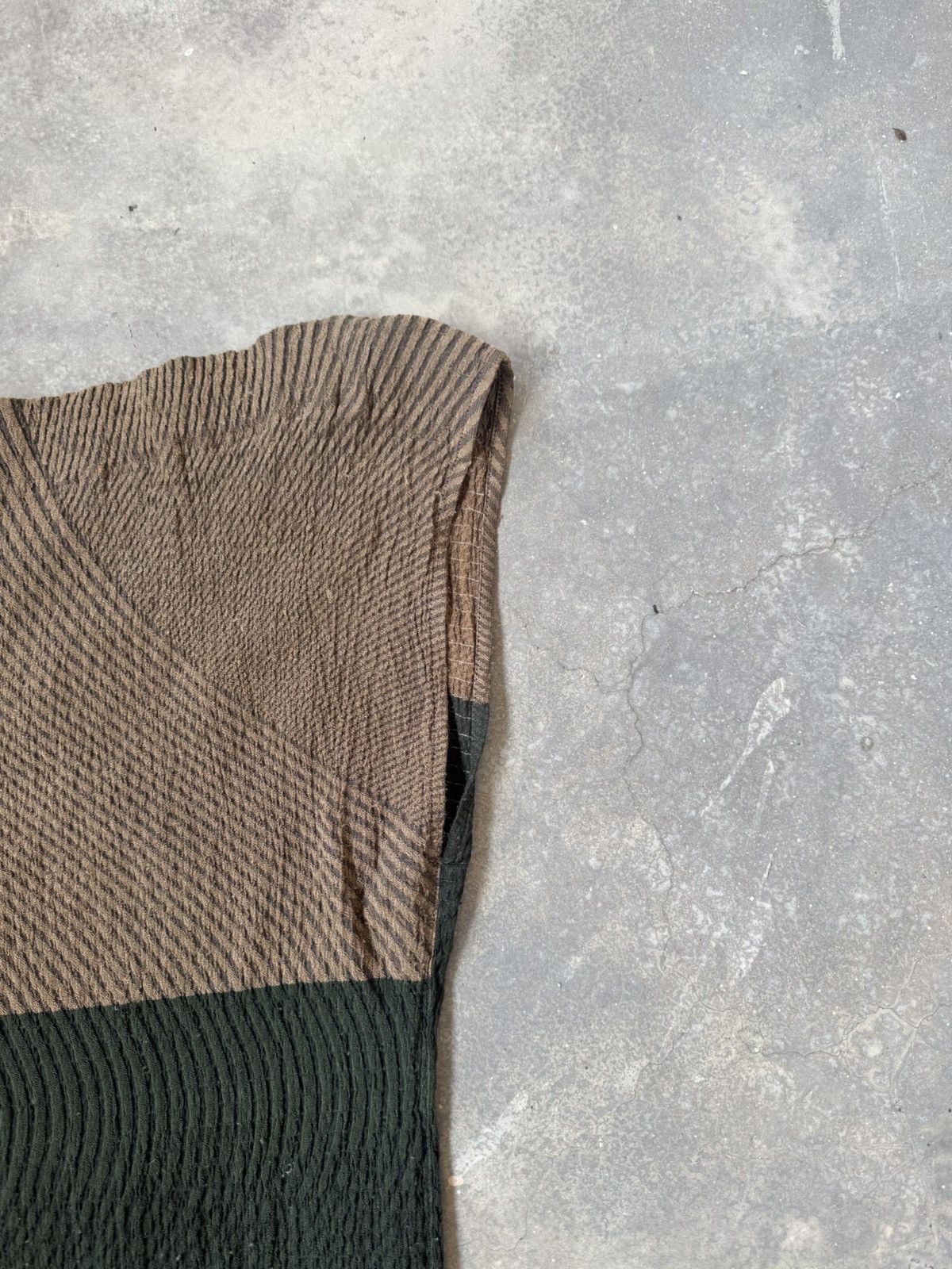 Issey Miyake ISSEY MIYAKE KNITWEAR Size M / US 6-8 / IT 42-44 - 3 Thumbnail