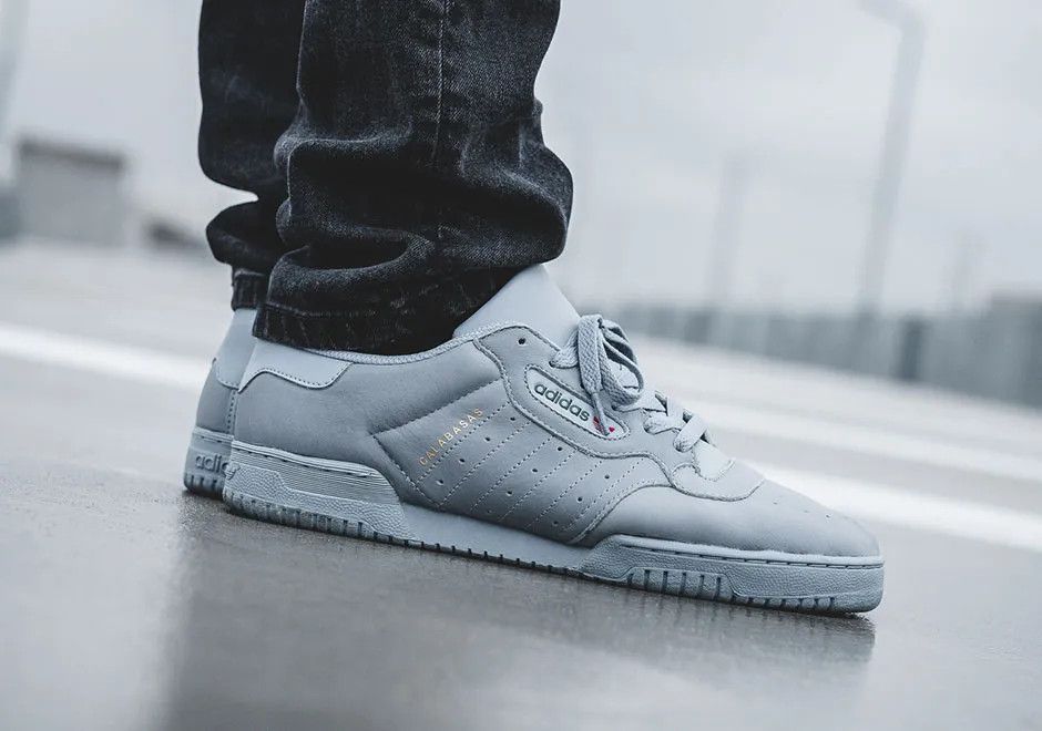 Adidas 💚 2017 Adidas Yeezy Powerphase Calabasas Grey/Supcol/Supcol Size US 9.5 / EU 42-43 - 4 Thumbnail