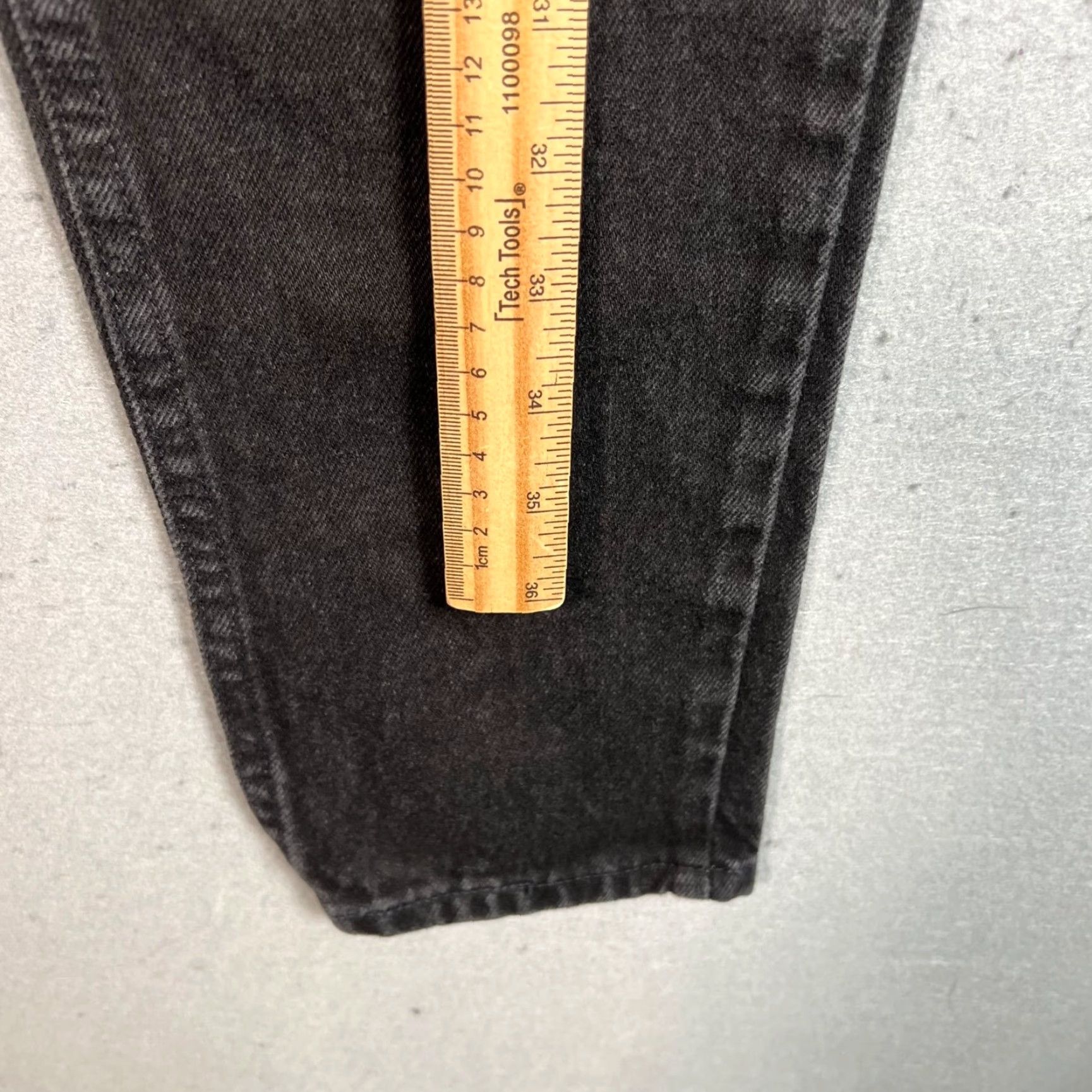 Levi's VINTAGE Levi's 512 Jeans Slim Black Denim Womens 5 M Tapered Leg 31in Inseam Mens? Size 27" / US 4 / IT 40 - 7 Thumbnail