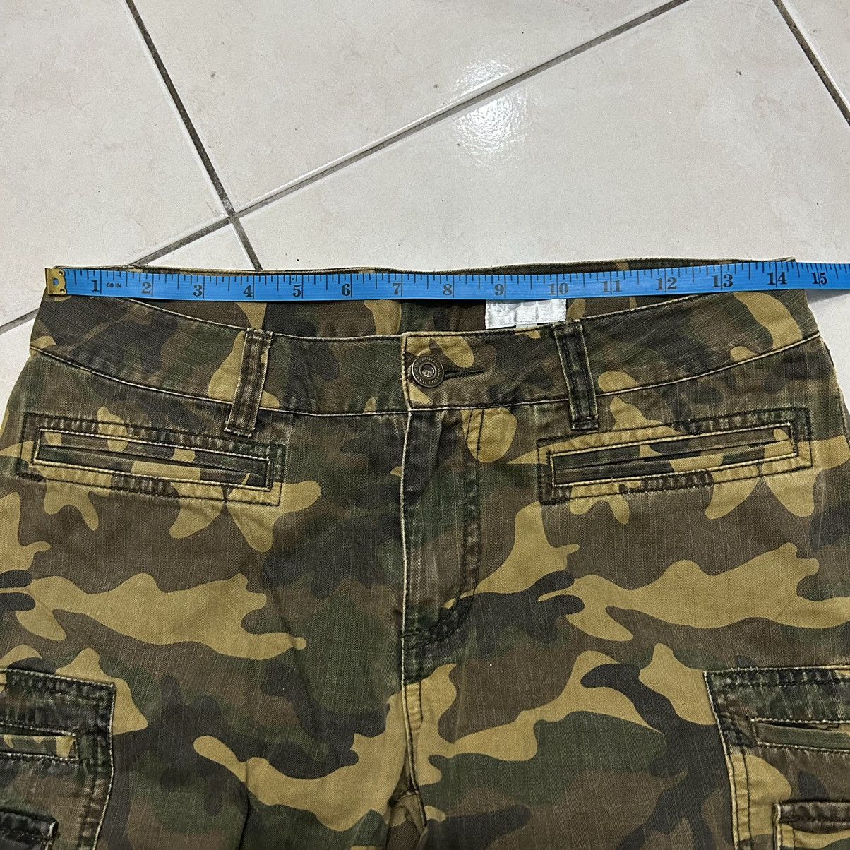 Takeo Kikuchi Takeo Kikuchi Camo Cargo Pants Size 29" - 14 Thumbnail