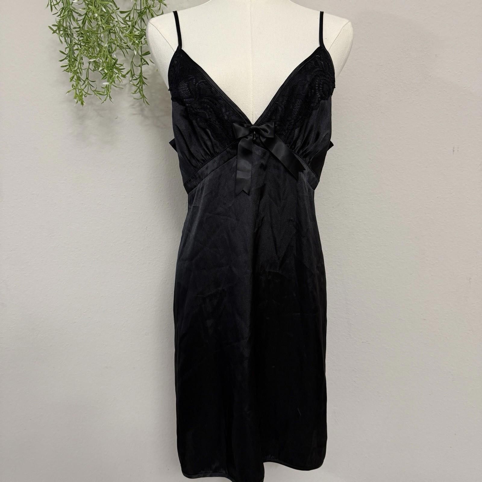The Unbranded Brand Black Whimygoth Slip Lace Large Dress Size L / US 10 / IT 46 - 1 Thumbnail