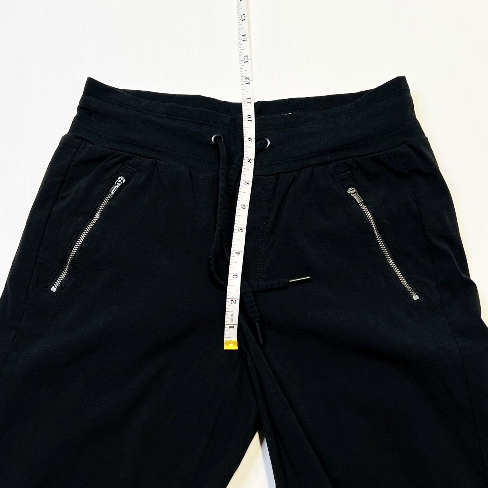Athleta Athleta Pants Womens Regular Size 4 Black Trekkie North High Rise Jogger Pockets Athletic Activewear 26.5 Inseam Size 27" / US 4 / IT 40 - 4 Thumbnail