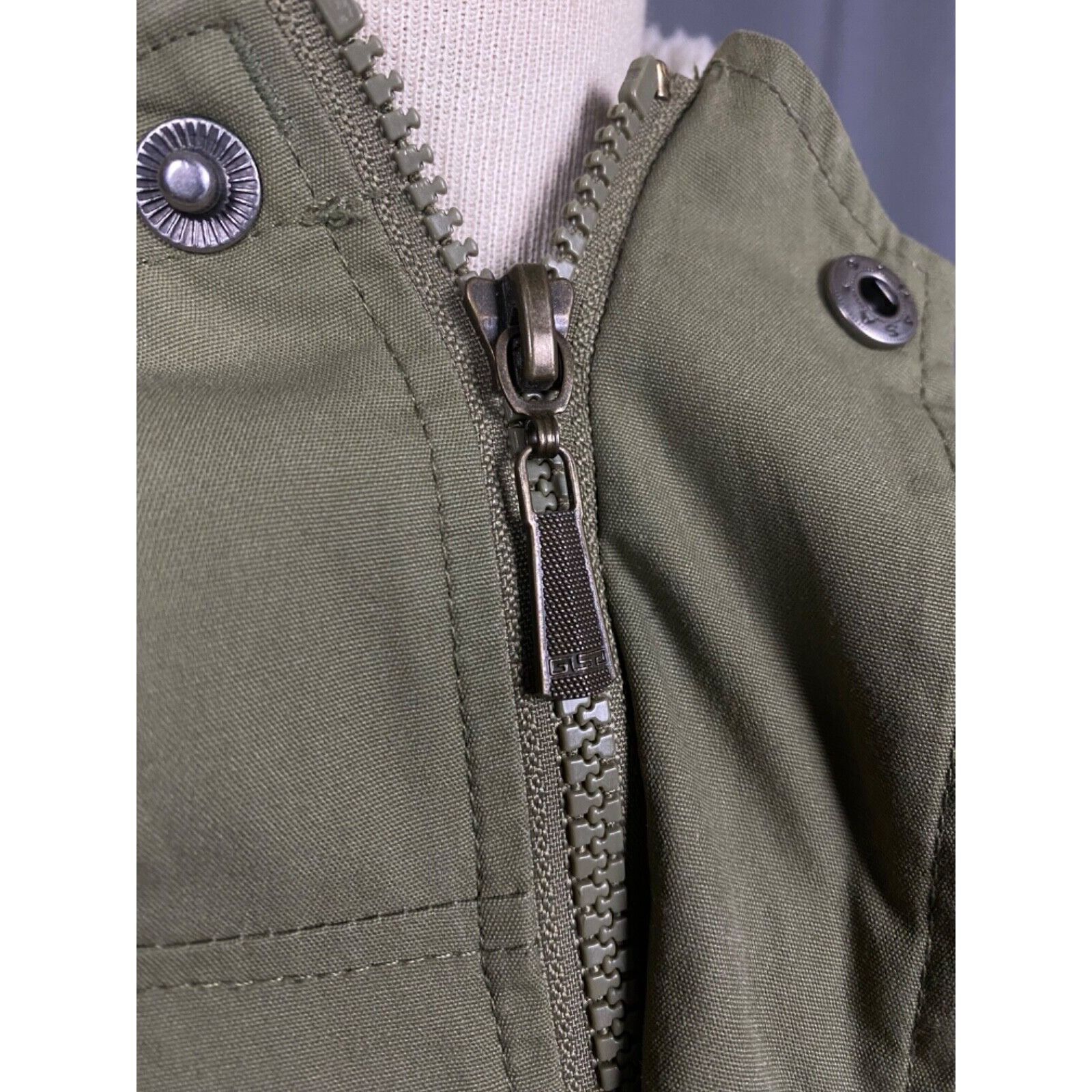 Fjallraven Fjallraven Greenland Winter Men's Green Insulated Parka Jack Size US S / EU 44-46 / 1 - 9 Thumbnail