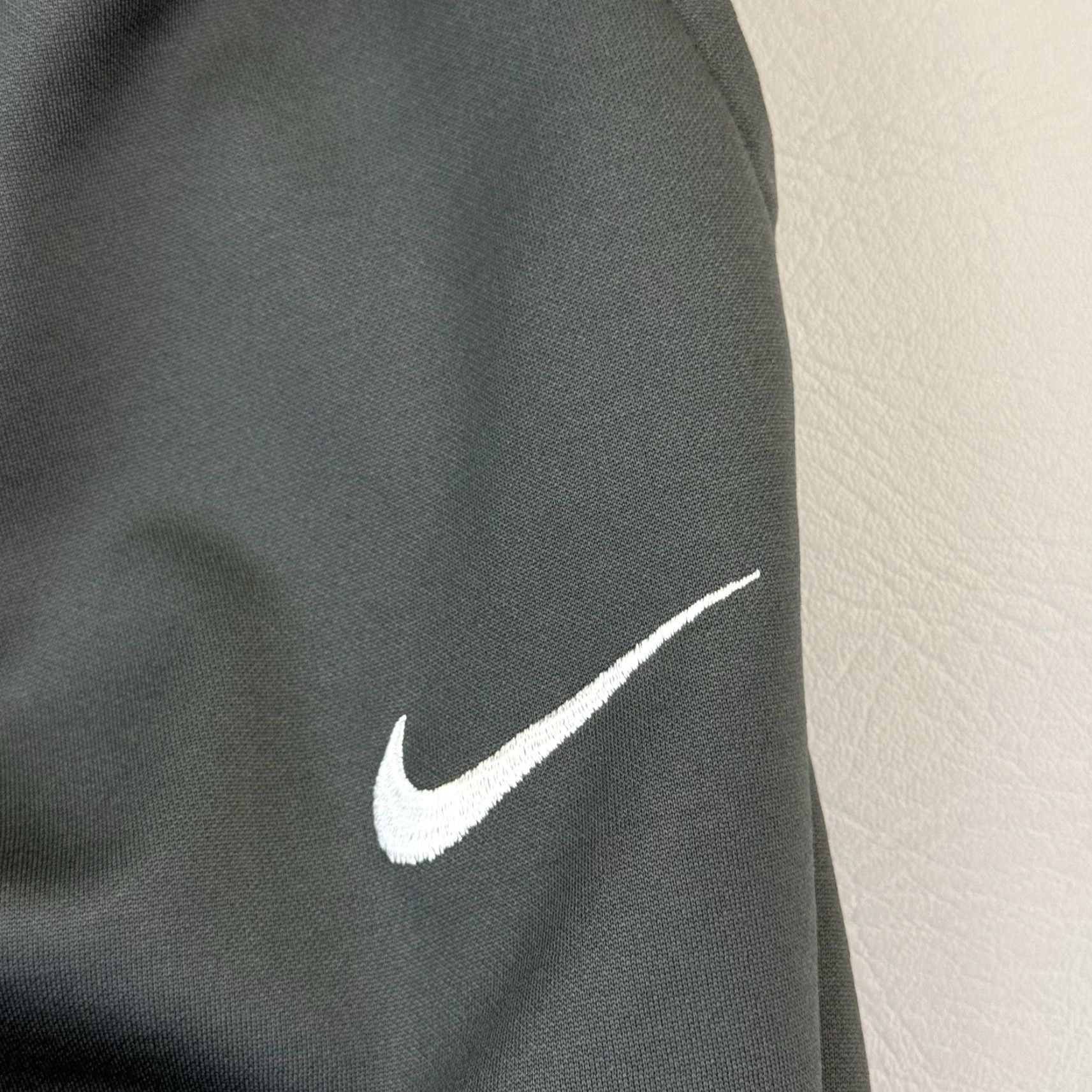Nike Nike Pants Women's XL Gray Therma Fit Barton College Bulldogs Basketball Warm Up Size 40" / US 18 - 6 Thumbnail