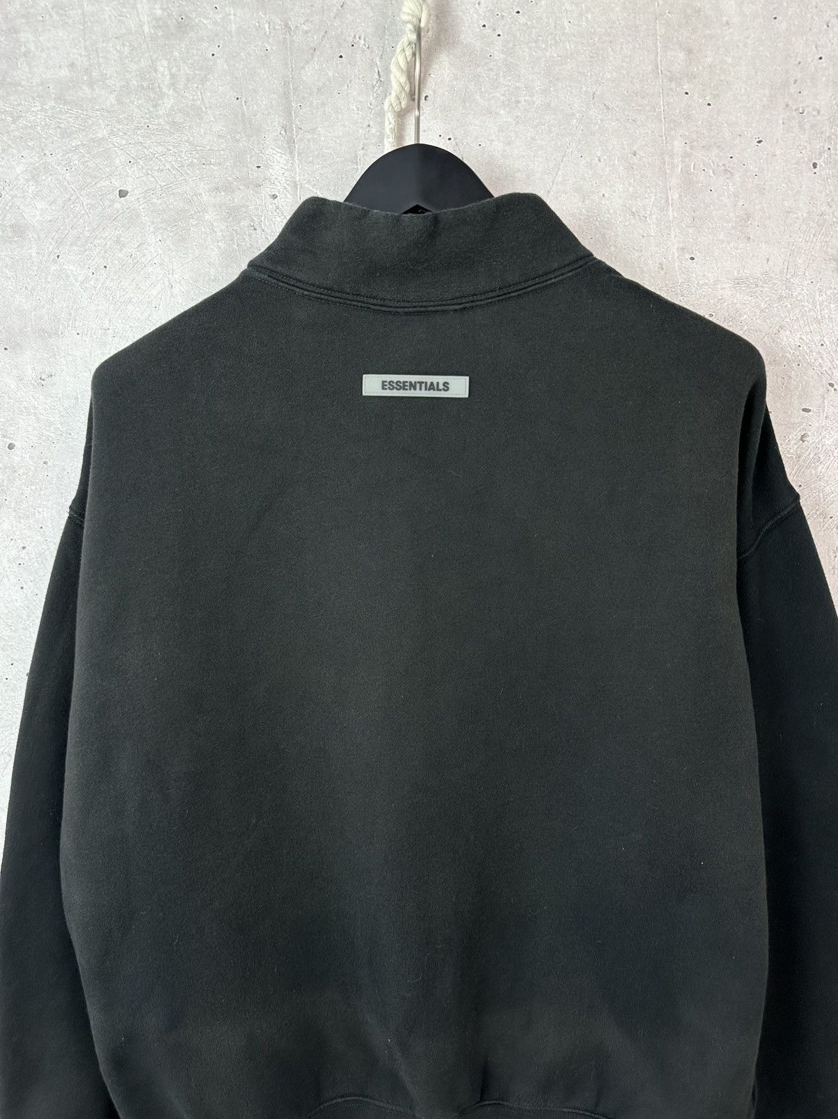 Fear of God Fear of God Essentials Black Mock Neck Long Sleeve Jumper Size US S / EU 44-46 / 1 - 8 Thumbnail